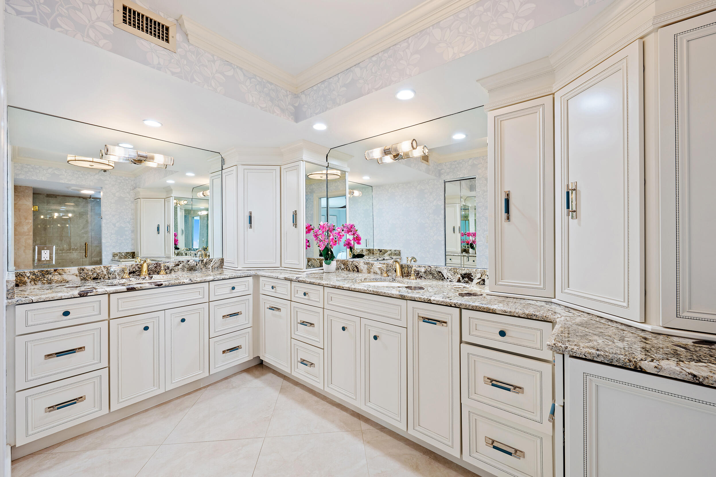 5380 N Ocean #22i Singer Island, FL 33404