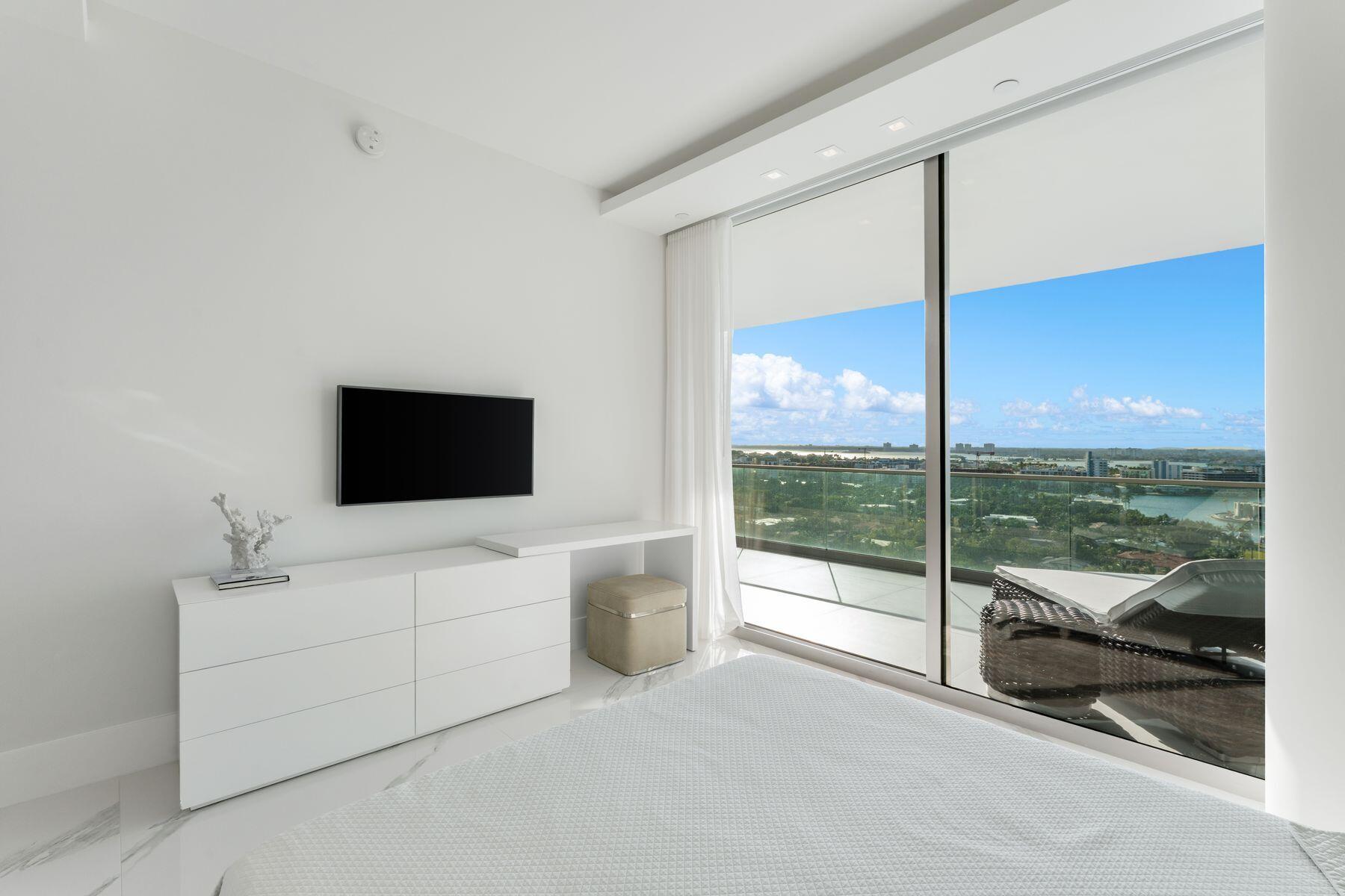 10201 Collins #1803 Bal Harbour, FL 33154