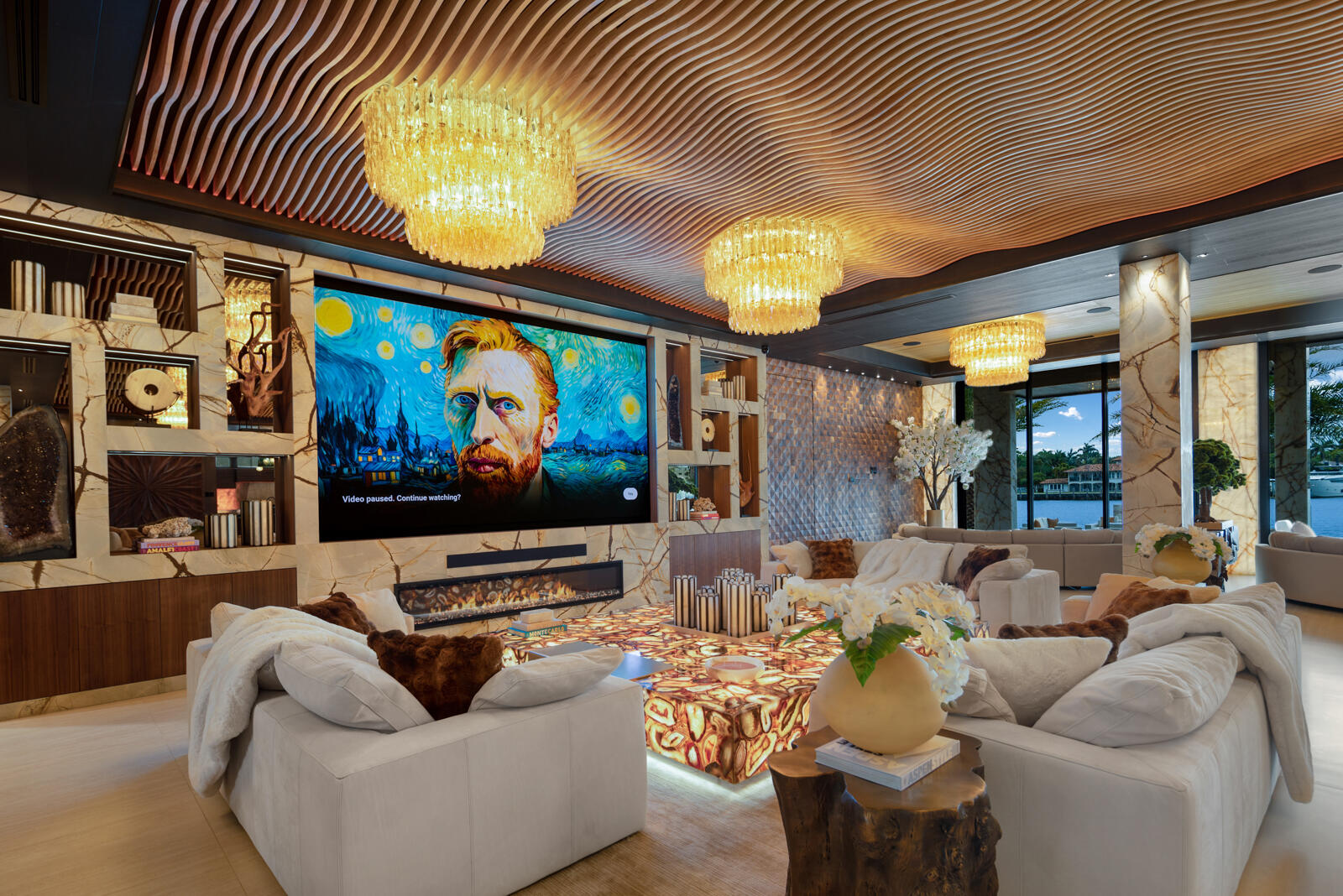 513 Middle Riv Fort Lauderdale, FL 33304