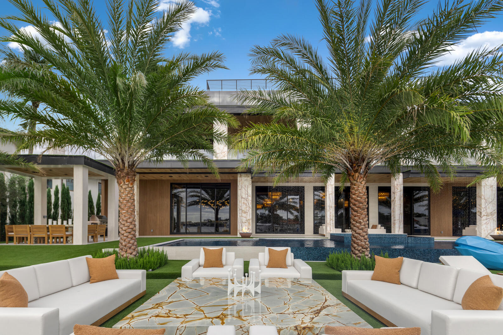 513 Middle Riv Fort Lauderdale, FL 33304