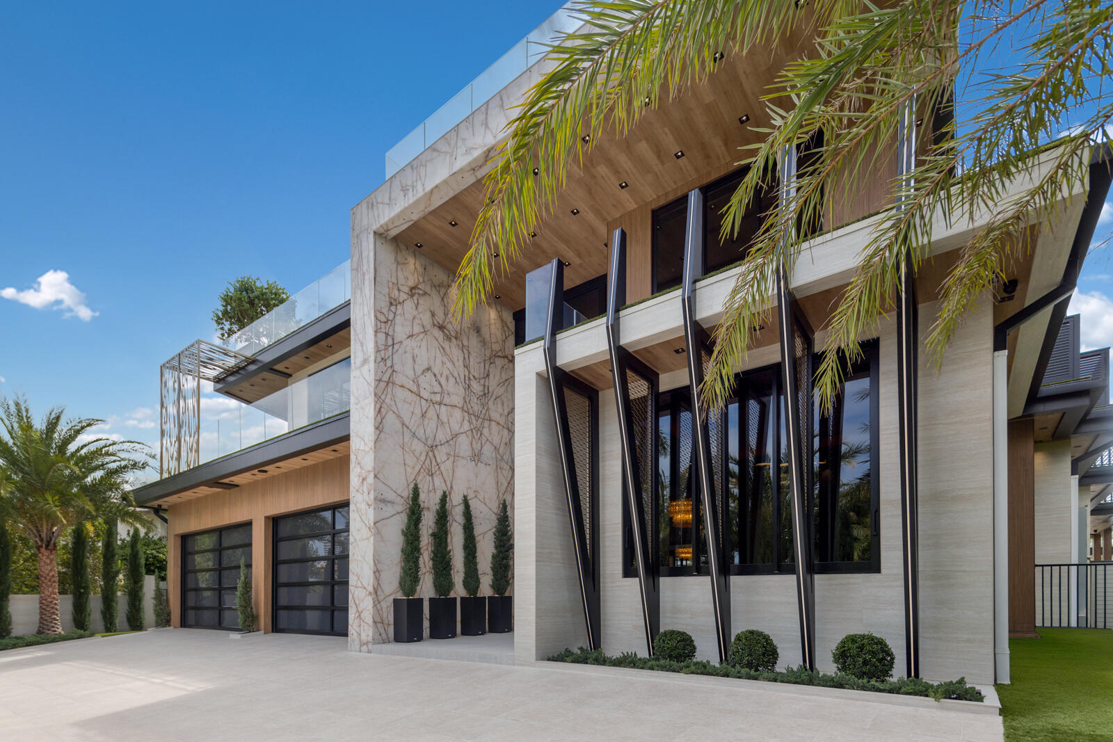 513 Middle Riv Fort Lauderdale, FL 33304