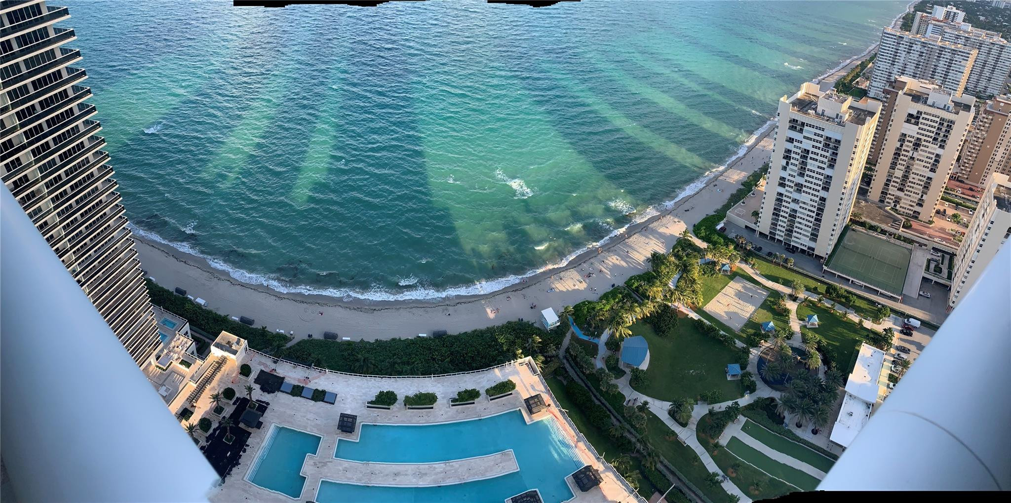 image Beach Club 122