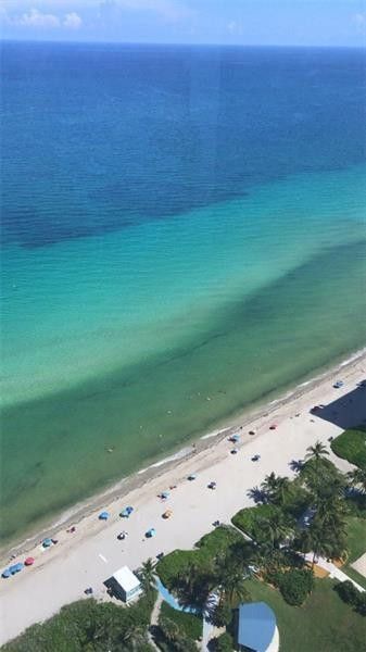 image Beach Club 125