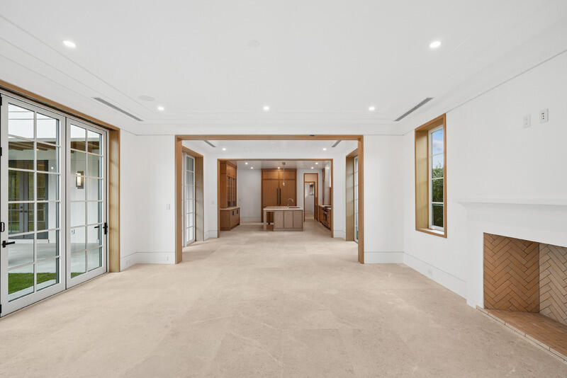 125 Worth West Palm Beach, FL 33405