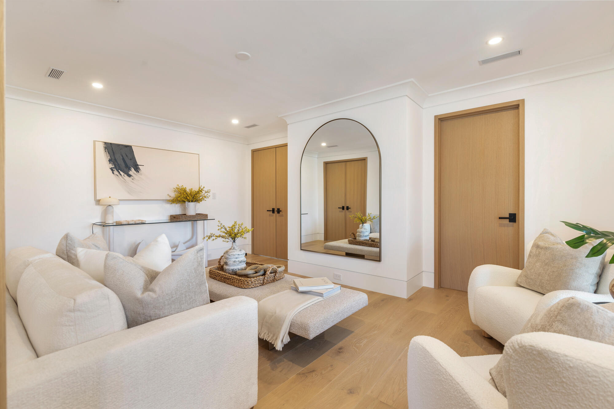 125 Worth West Palm Beach, FL 33405