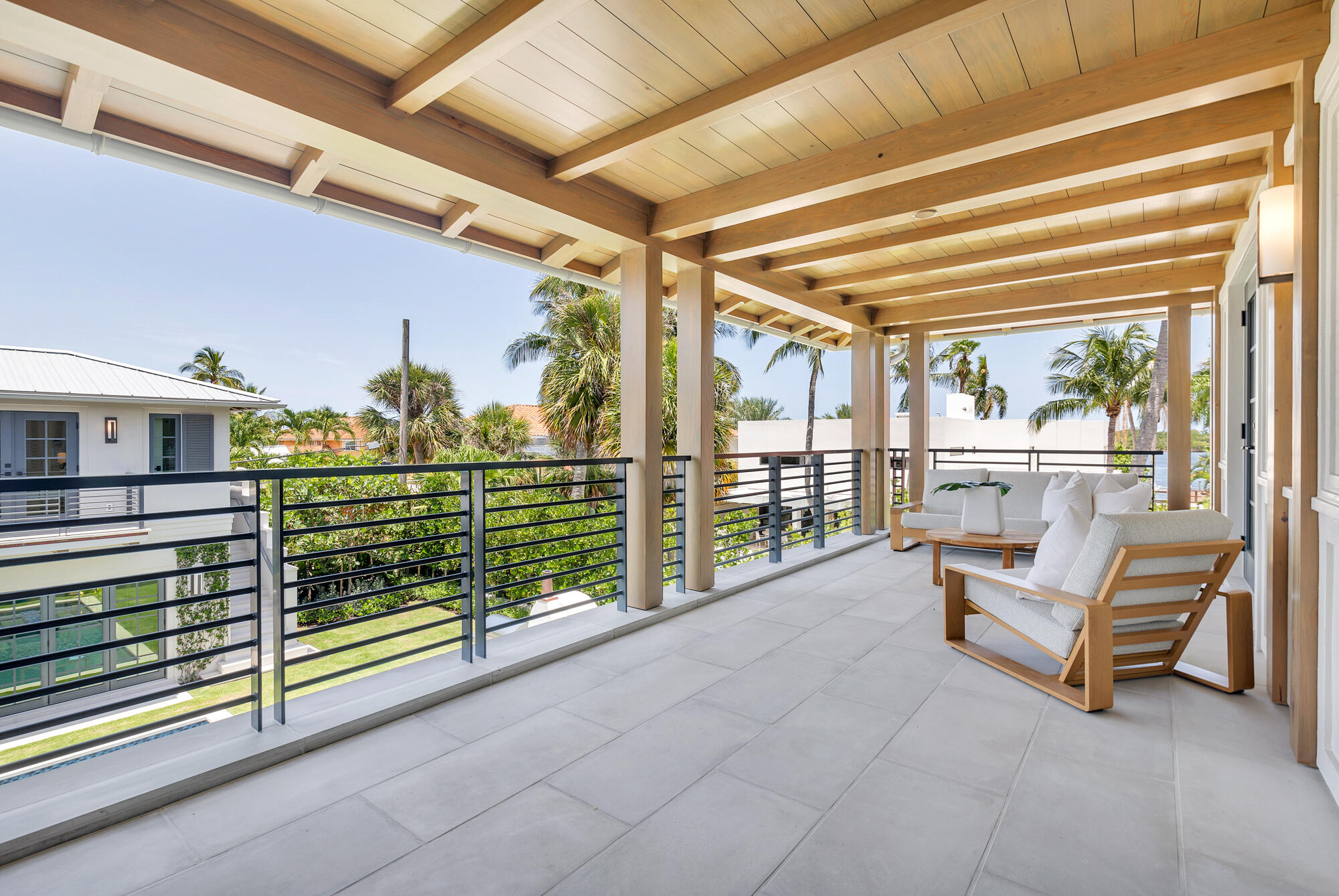 125 Worth West Palm Beach, FL 33405