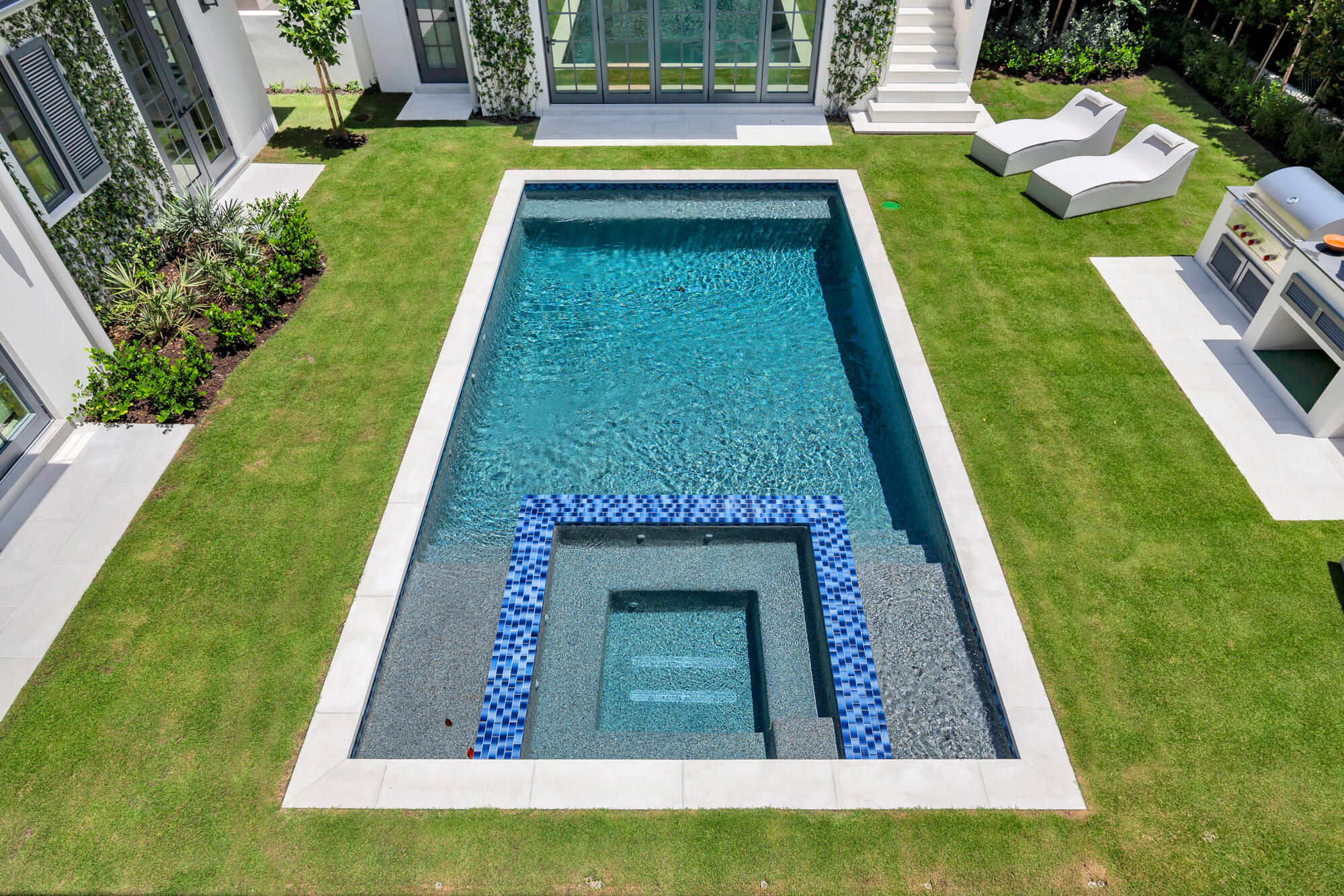 125 Worth West Palm Beach, FL 33405