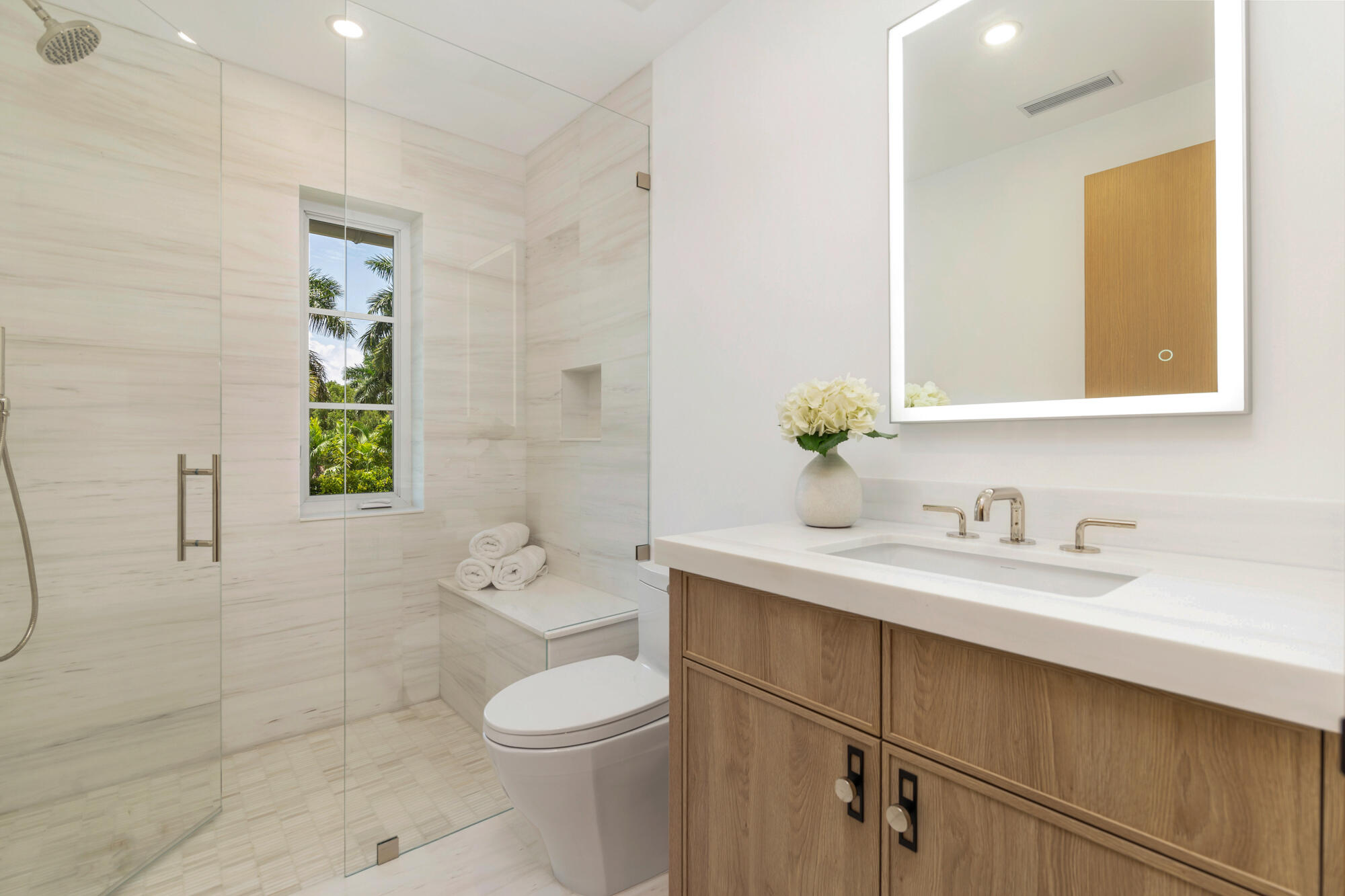 125 Worth West Palm Beach, FL 33405