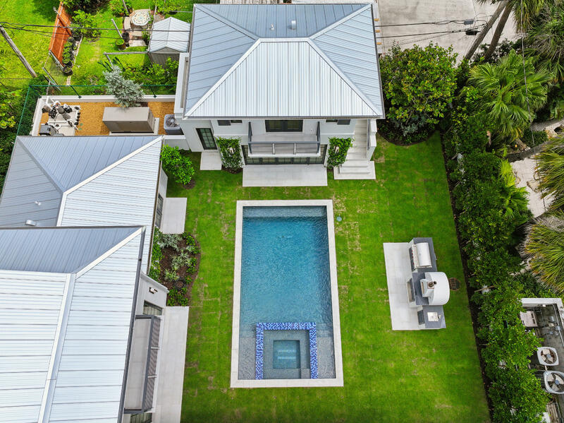 125 Worth West Palm Beach, FL 33405