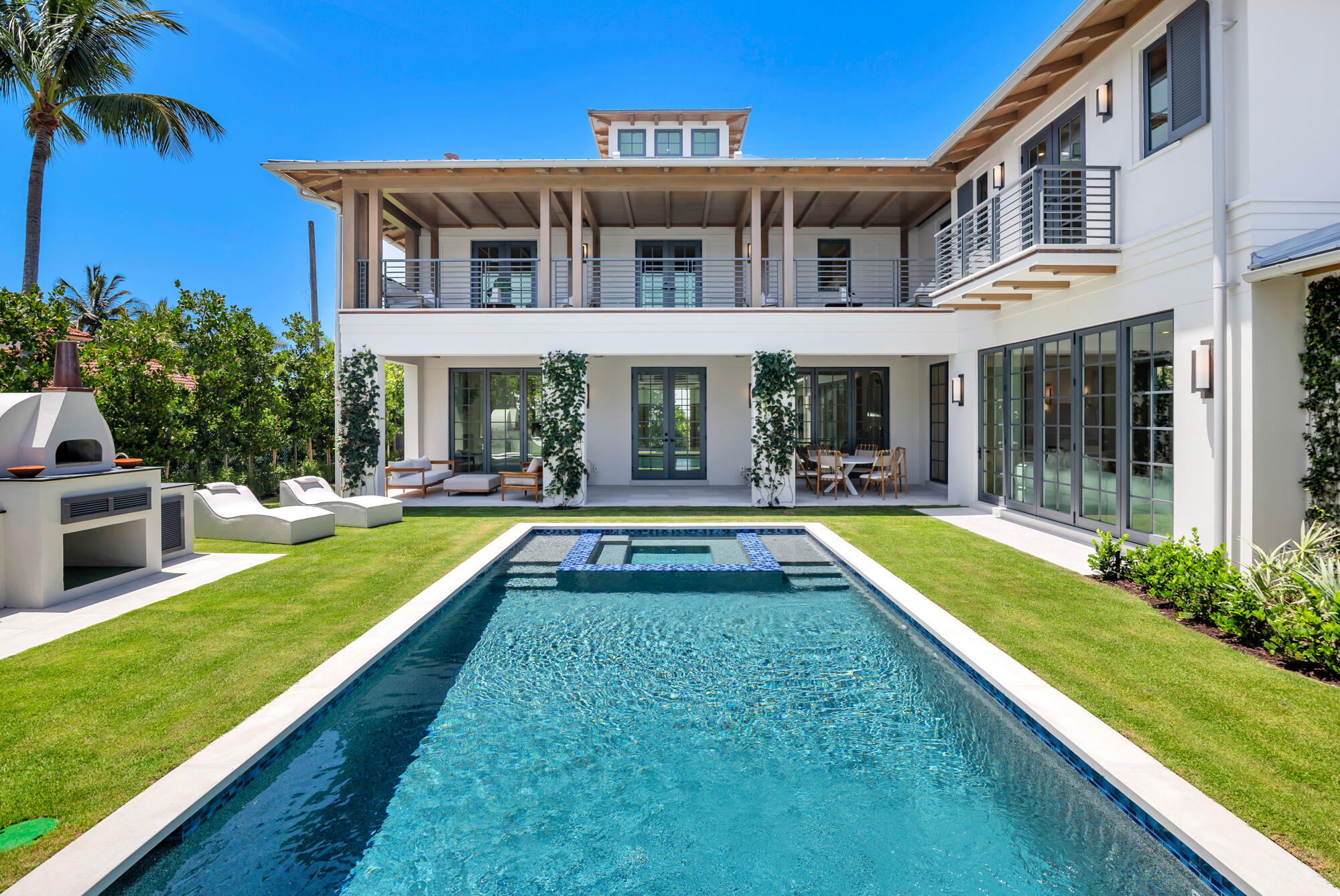 125 Worth West Palm Beach, FL 33405