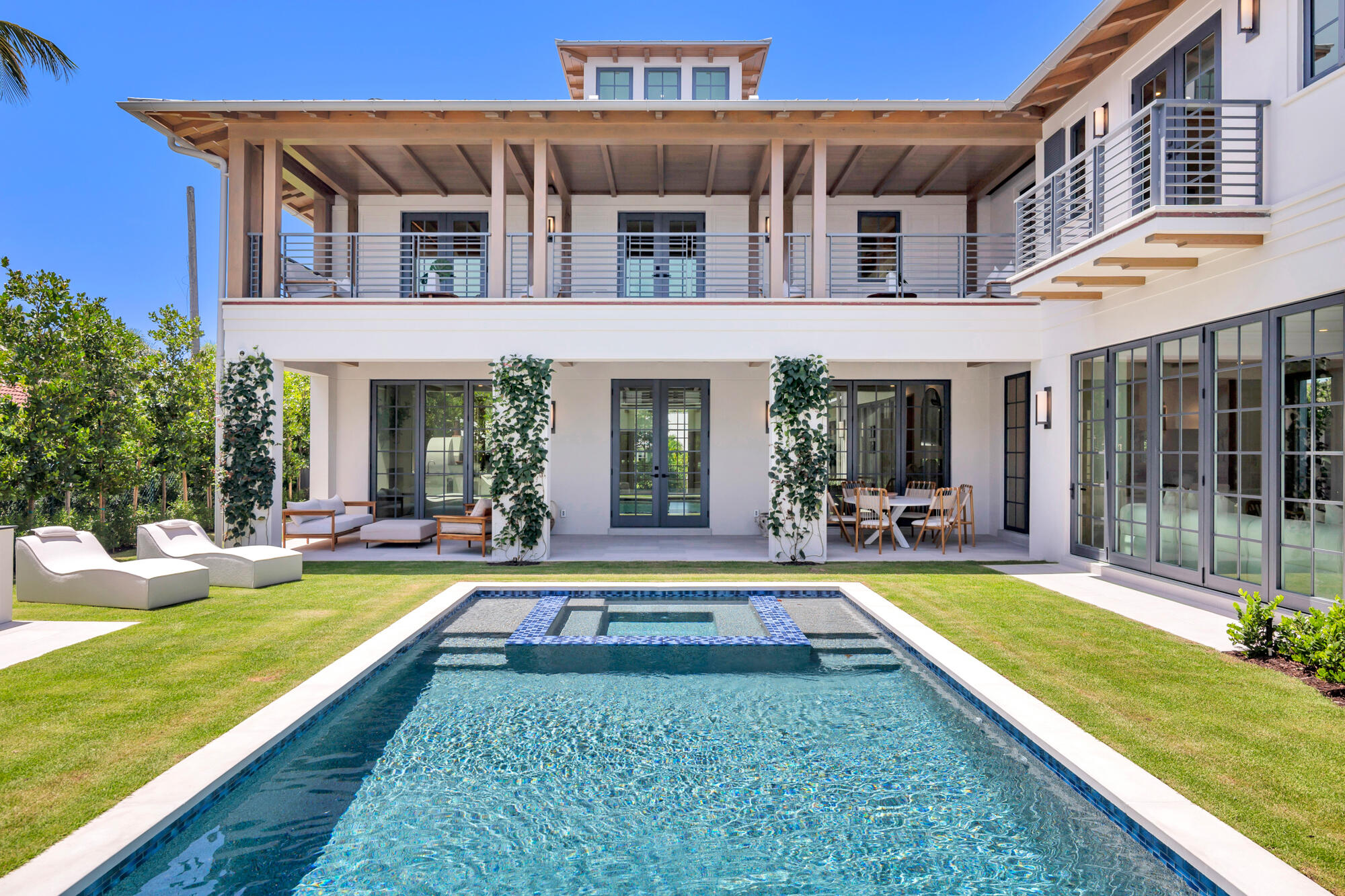 125 Worth West Palm Beach, FL 33405