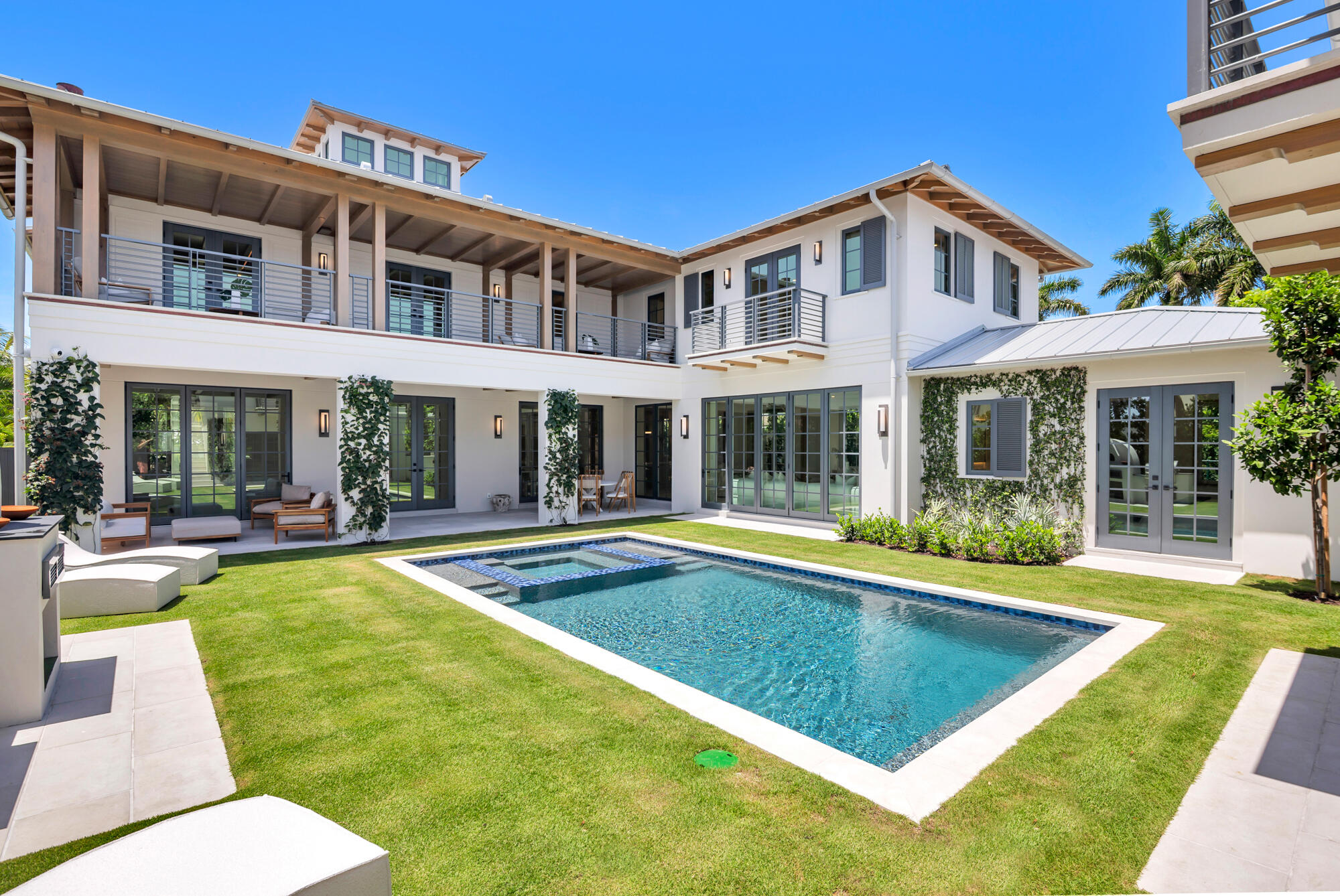 125 Worth West Palm Beach, FL 33405