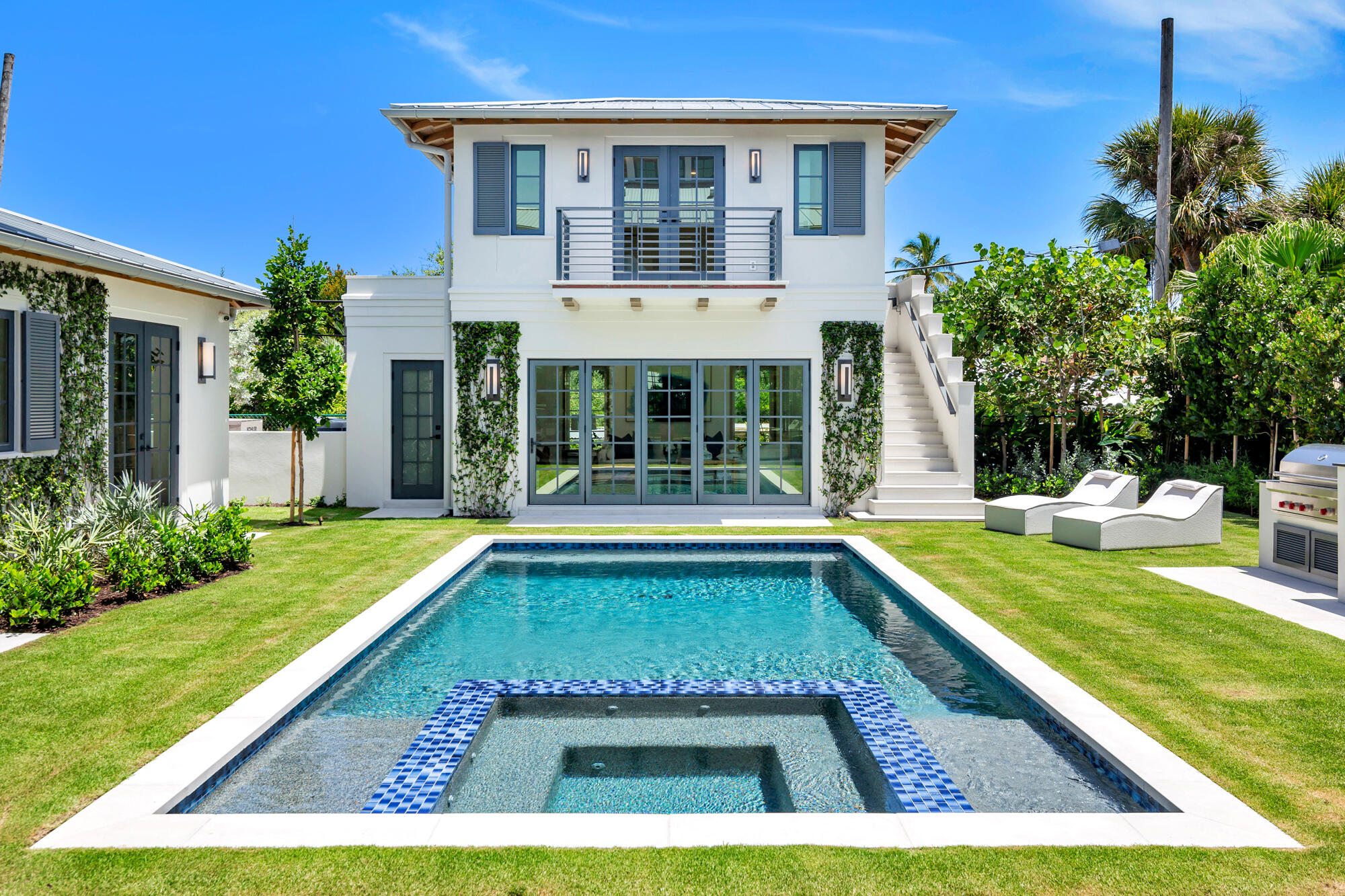 125 Worth West Palm Beach, FL 33405