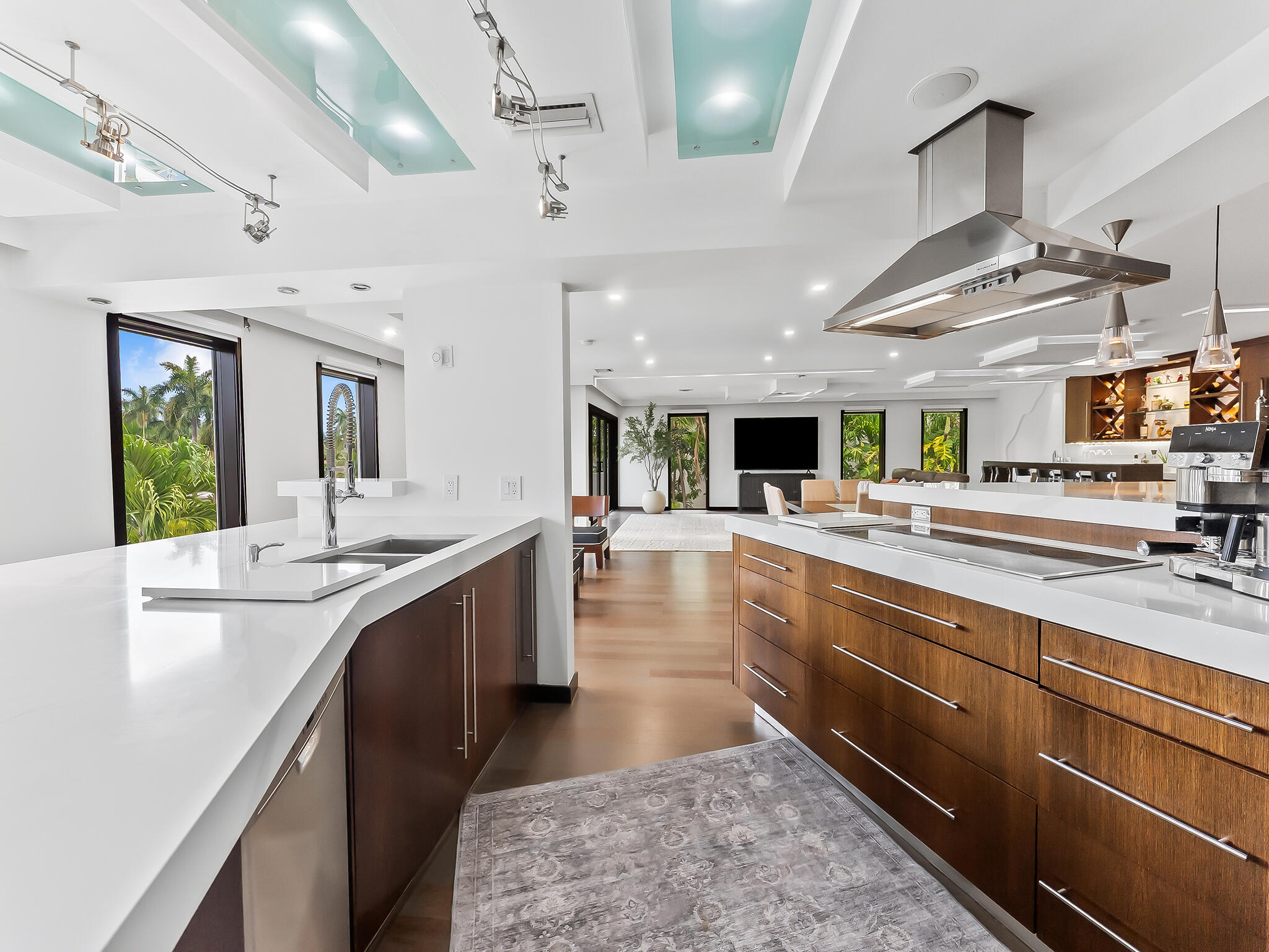 76 Isle Of Venice #G Fort Lauderdale, FL 33301