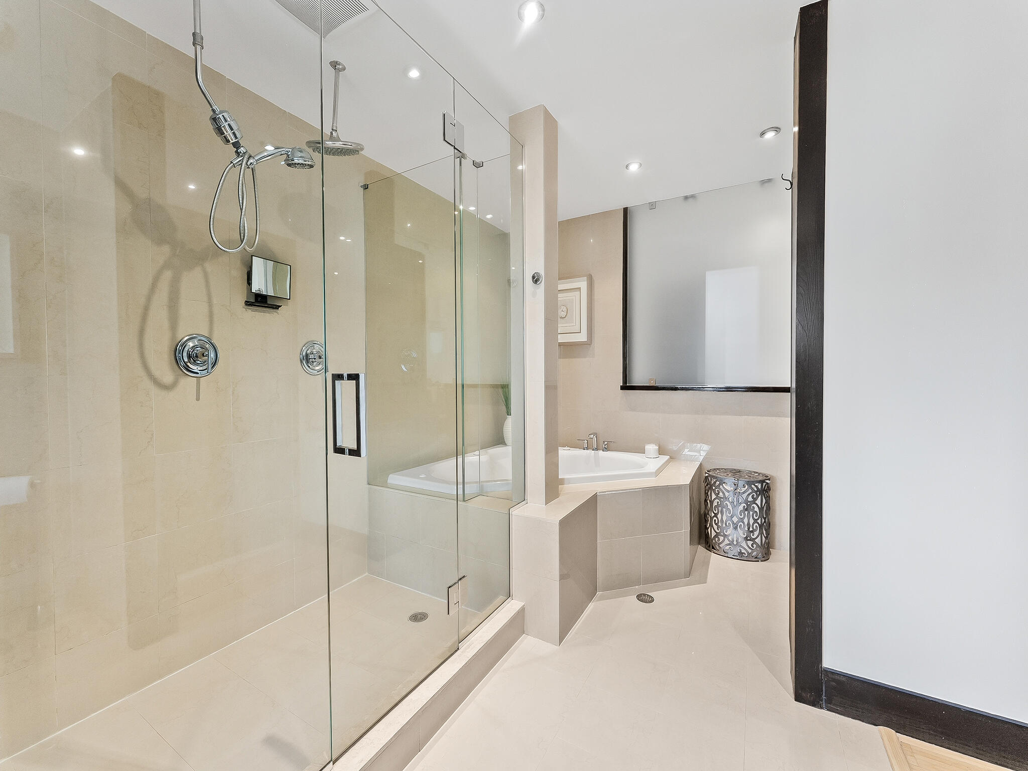 76 Isle Of Venice #G Fort Lauderdale, FL 33301