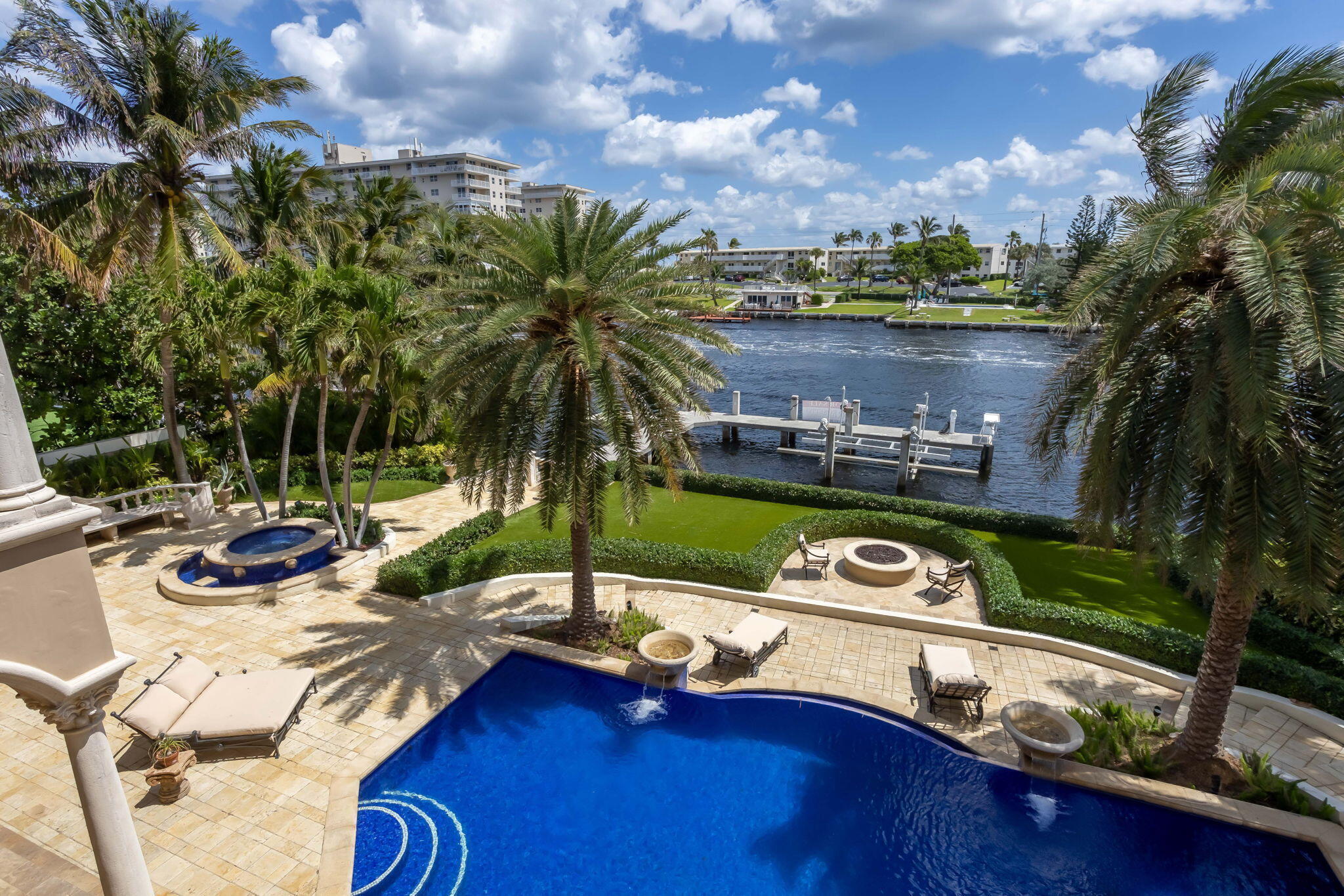 3870 NE 31st Lighthouse Point, FL 33064