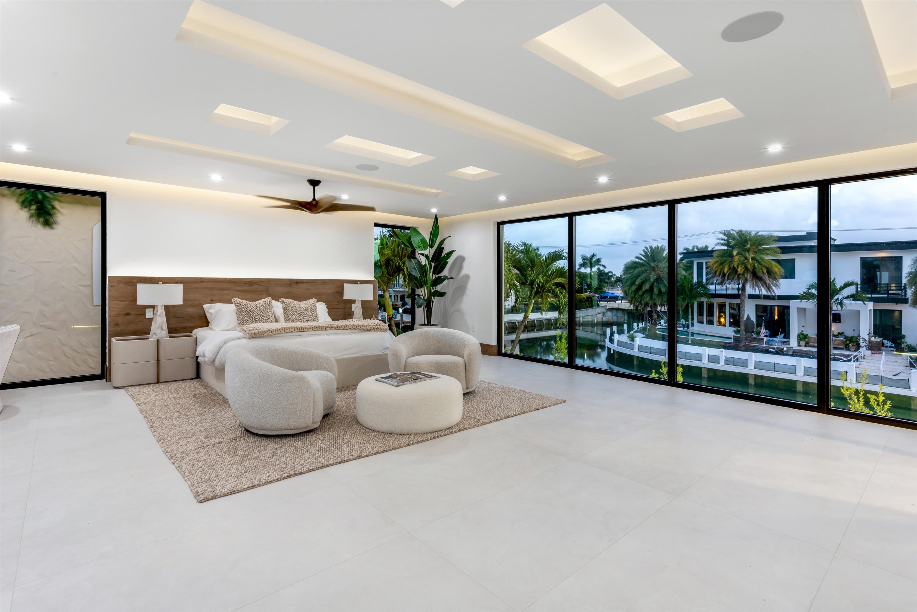 2441 NE 48th Lighthouse Point, FL 33064