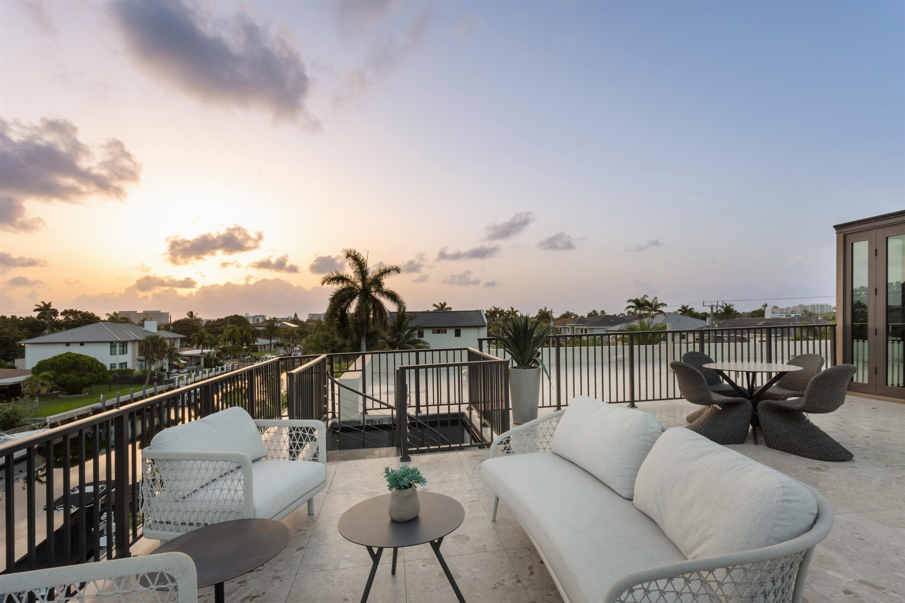 2441 NE 48th Lighthouse Point, FL 33064