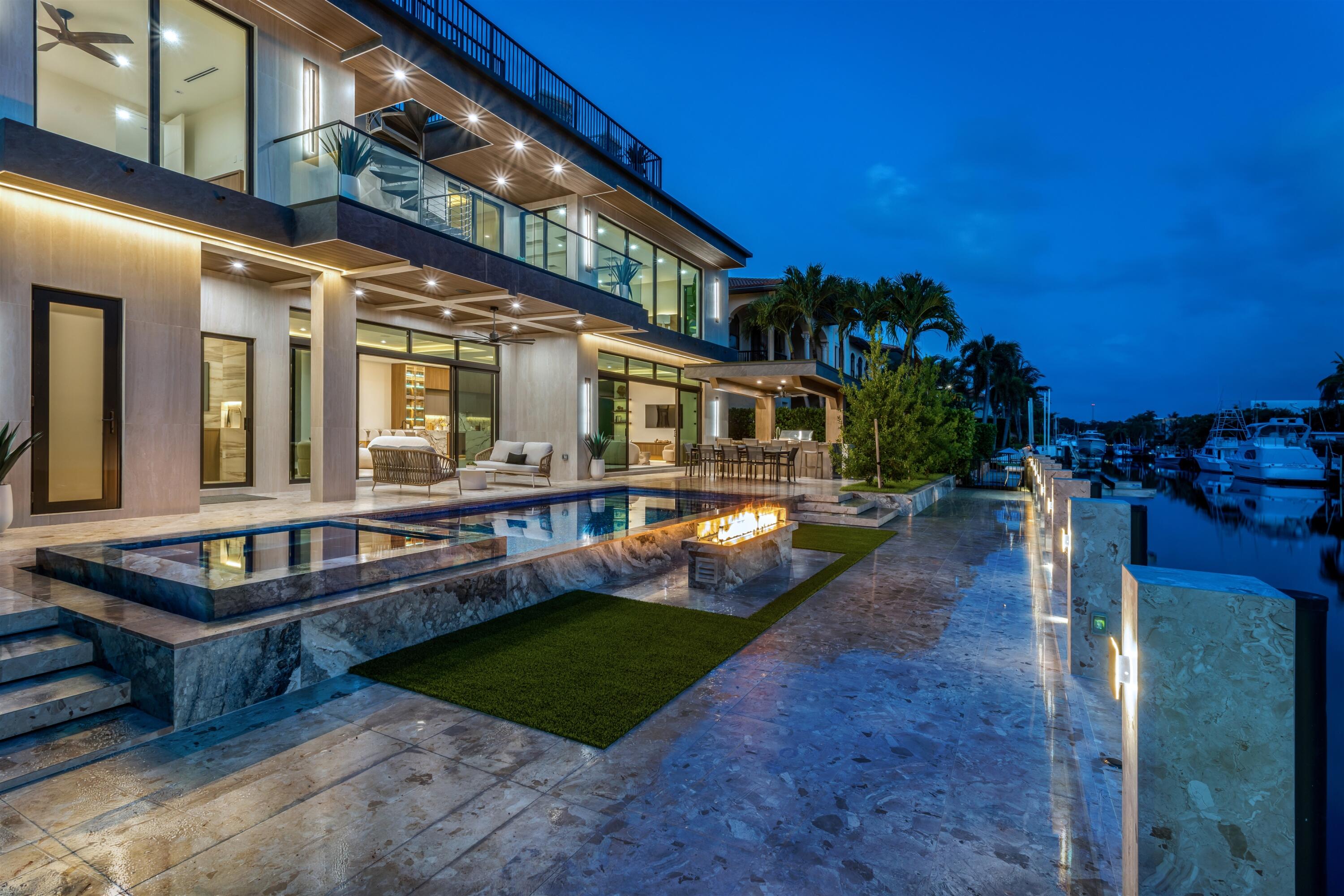 2441 NE 48th Lighthouse Point, FL 33064