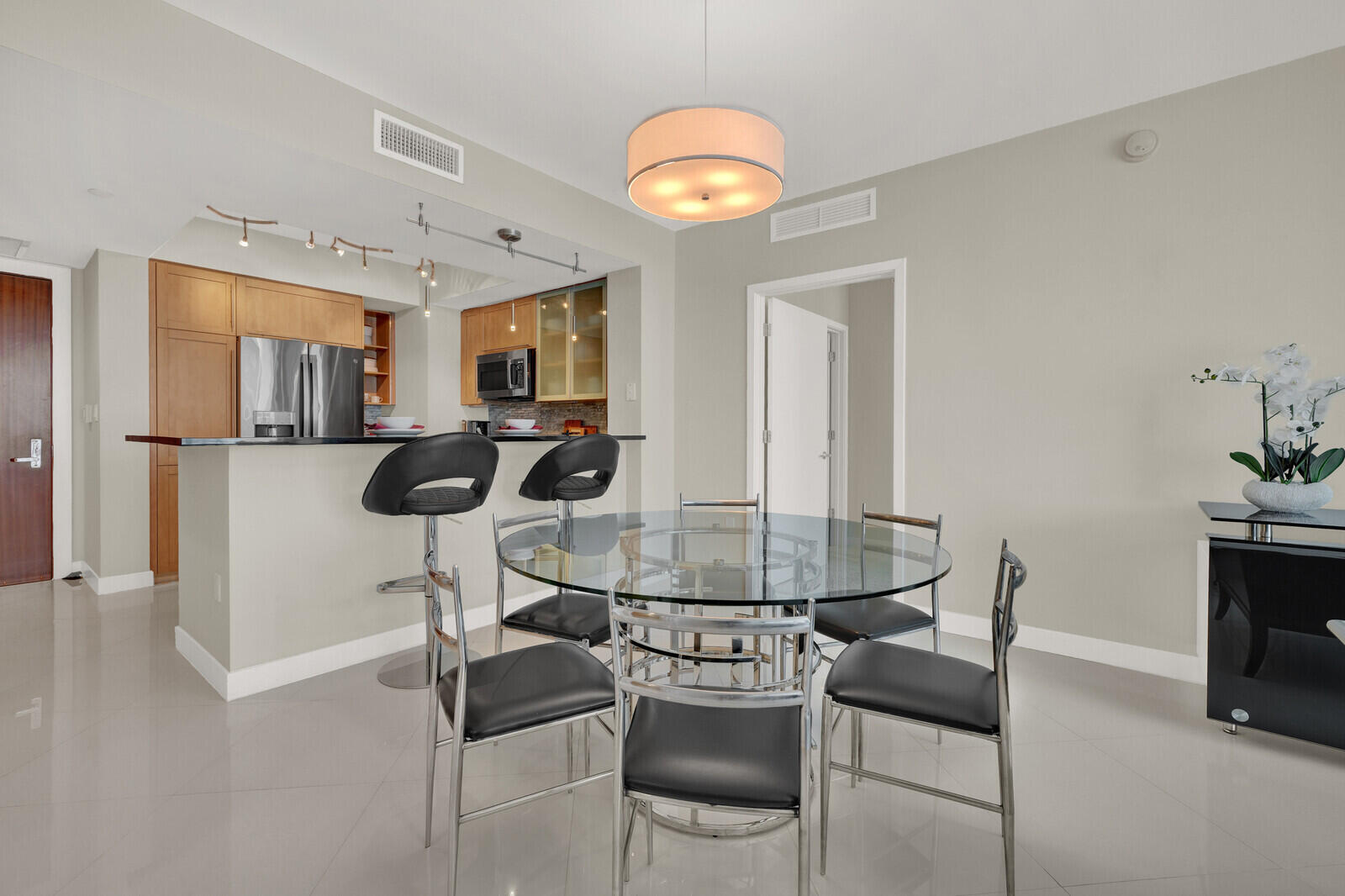2831 N Ocean #1006N Fort Lauderdale, FL 33308