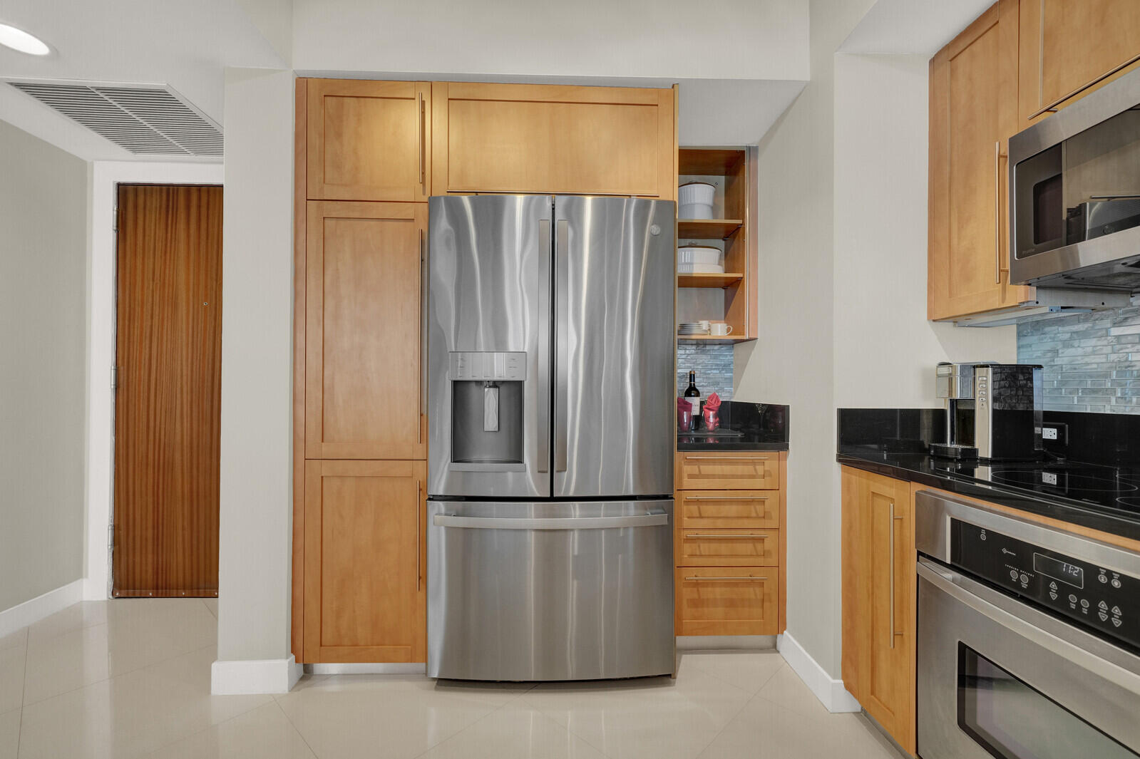2831 N Ocean #1006N Fort Lauderdale, FL 33308
