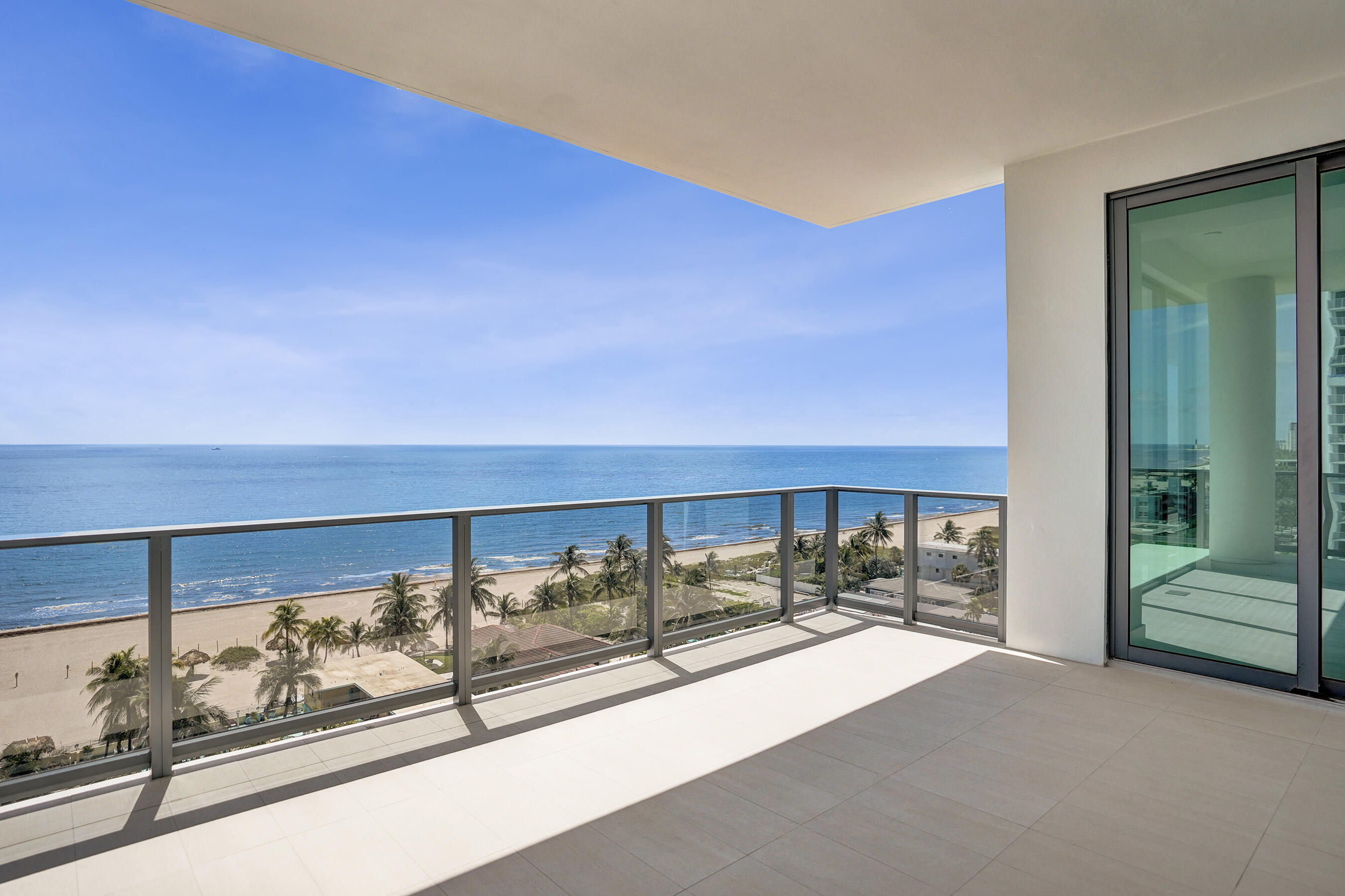 305 Briny Ave #PH905 Pompano Beach, FL 33062