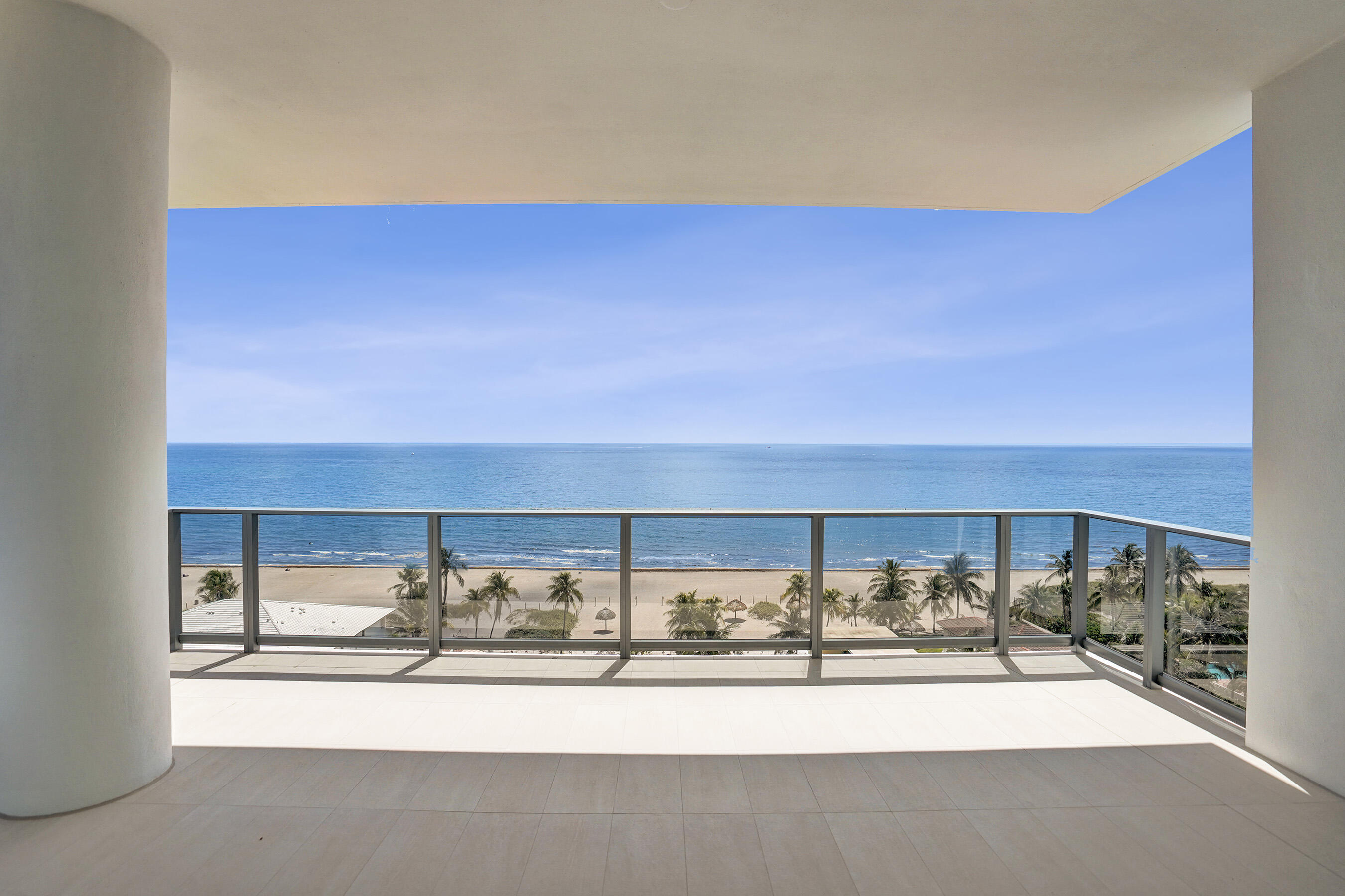 305 Briny Ave #PH905 Pompano Beach, FL 33062