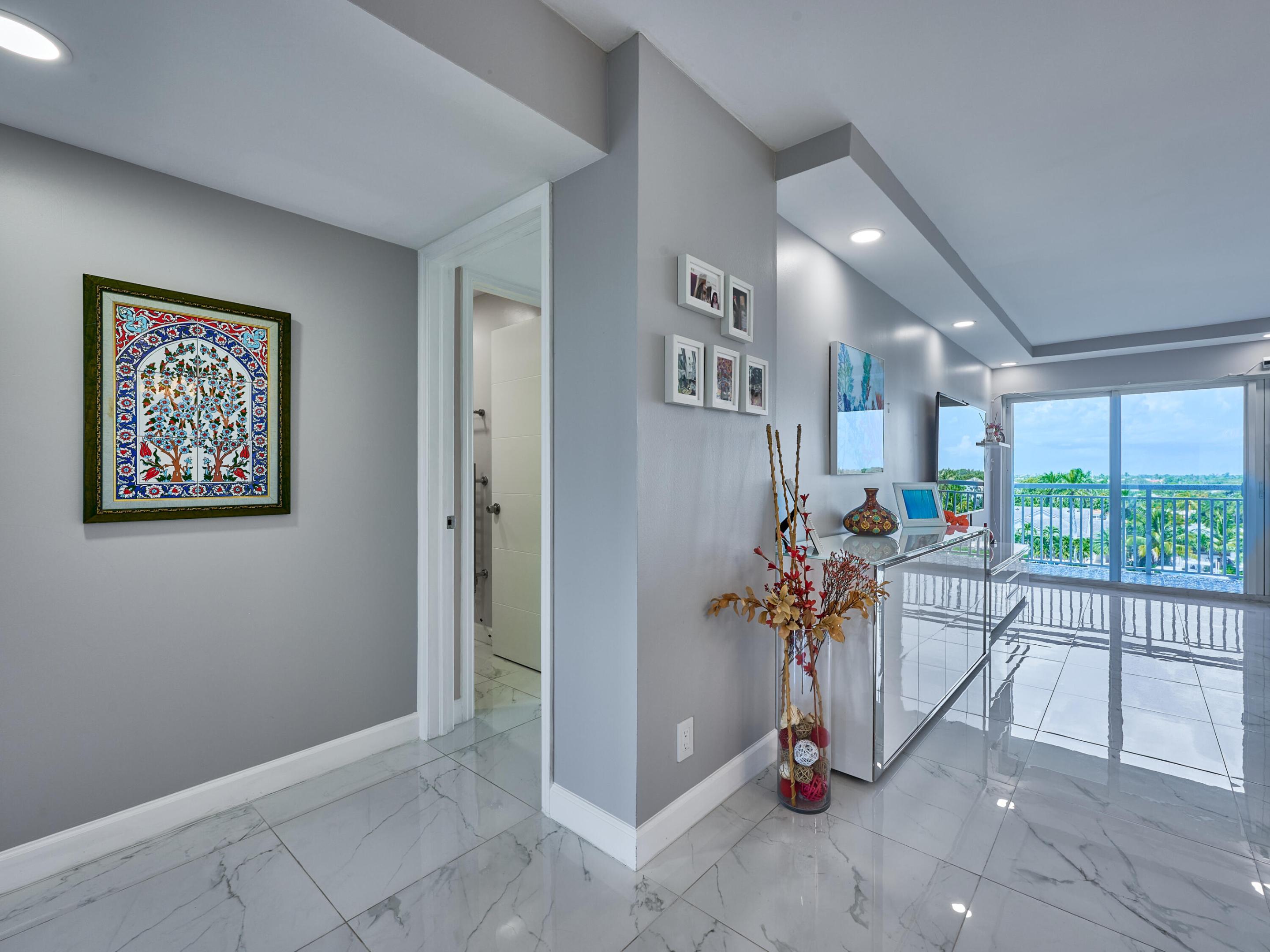 2611 N Riverside Dr #606 Pompano Beach, FL 33062