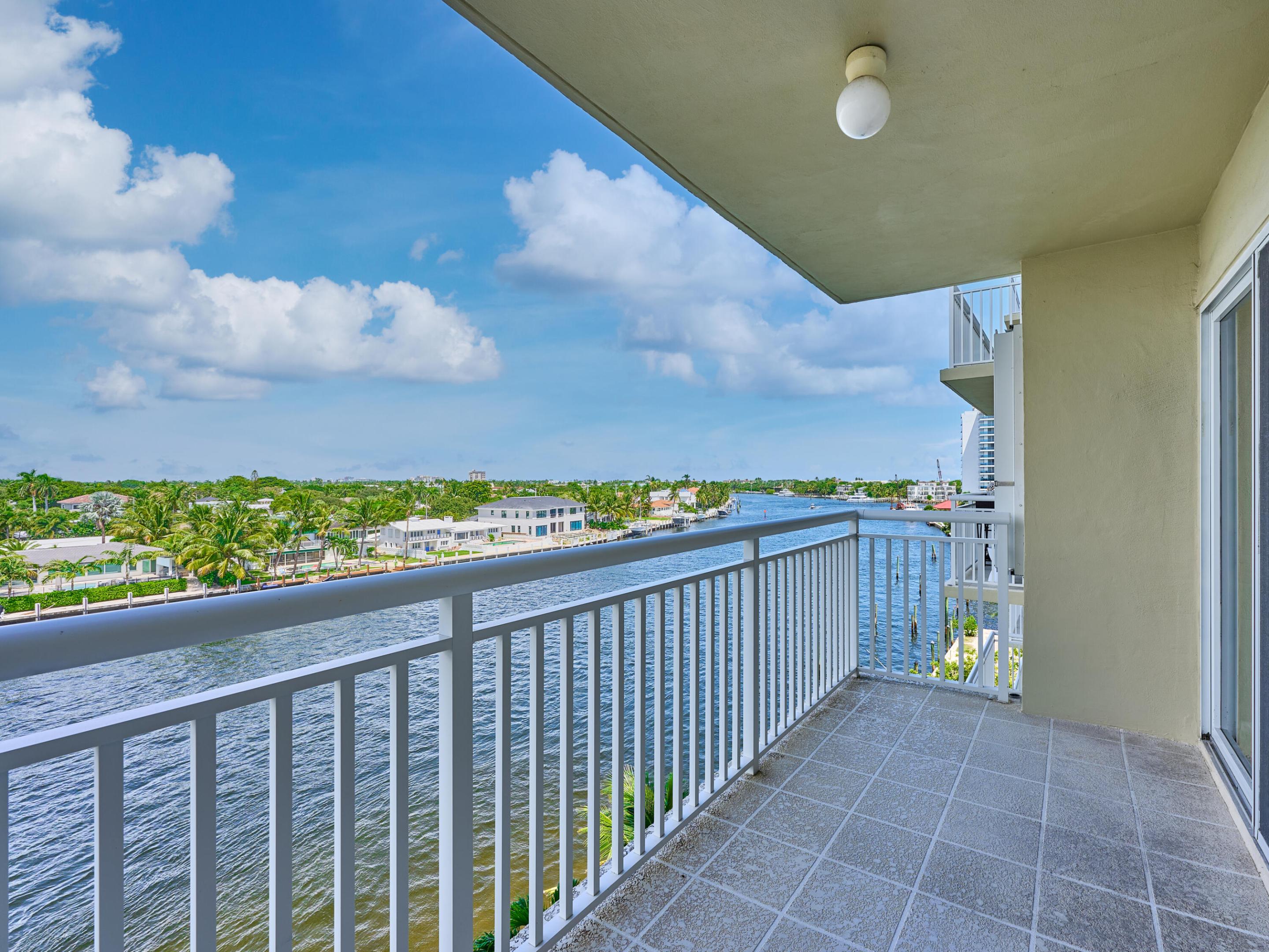 2611 N Riverside Dr #606 Pompano Beach, FL 33062