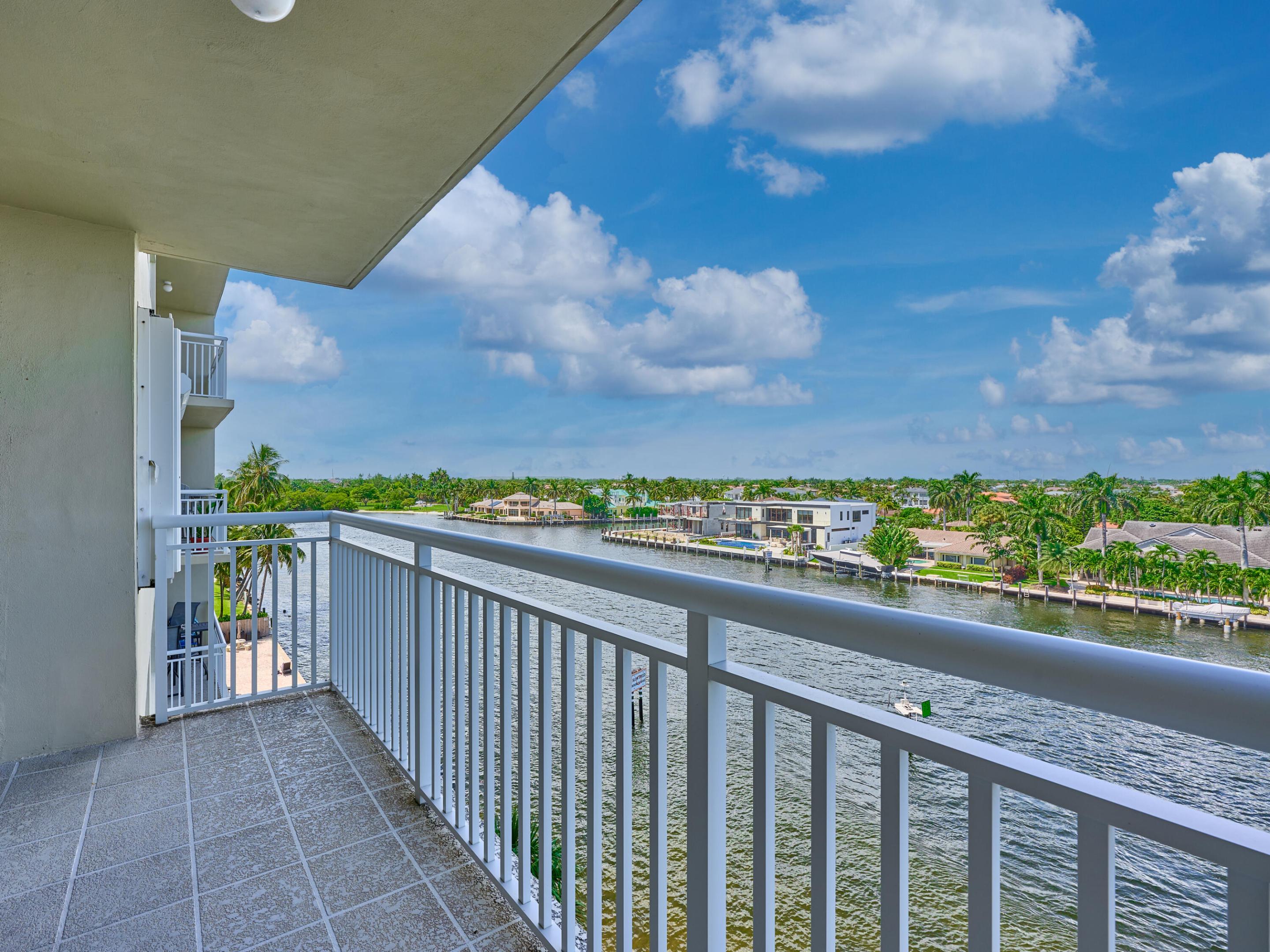 2611 N Riverside Dr #606 Pompano Beach, FL 33062