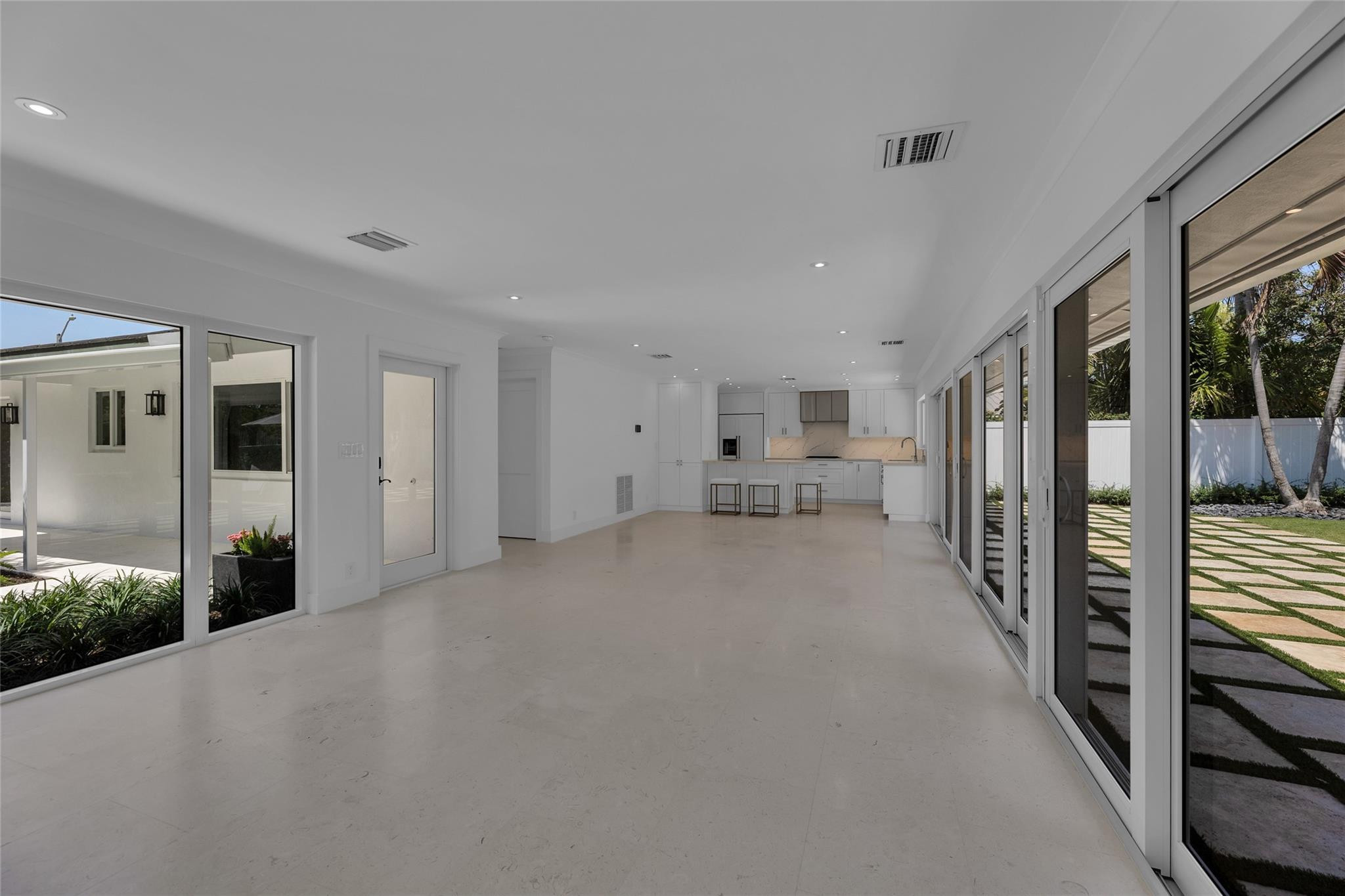 2008 Admirals Way Fort Lauderdale, FL 33316
