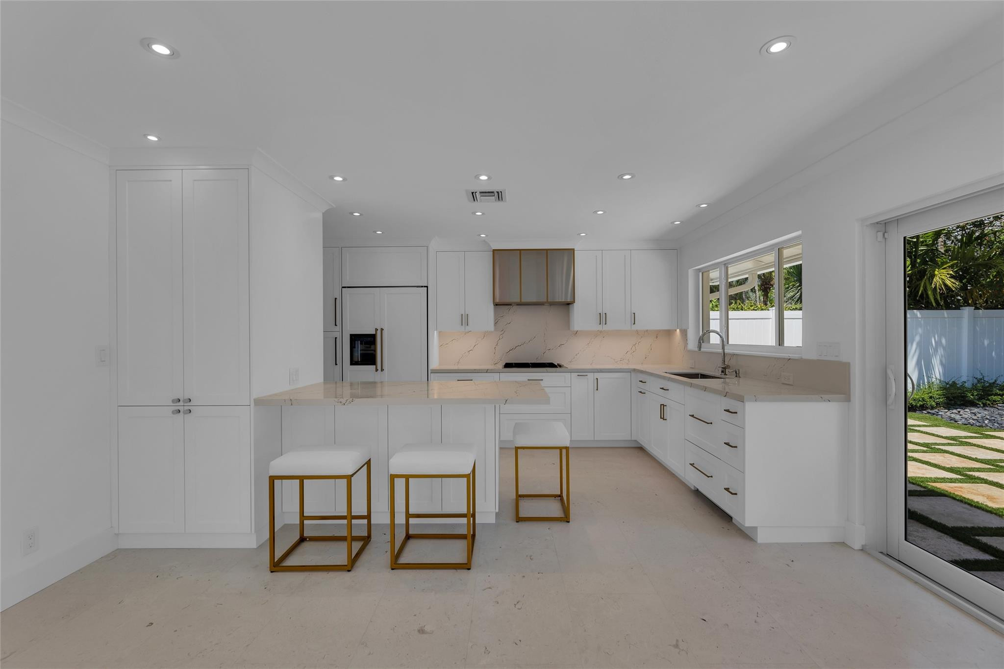 2008 Admirals Way Fort Lauderdale, FL 33316
