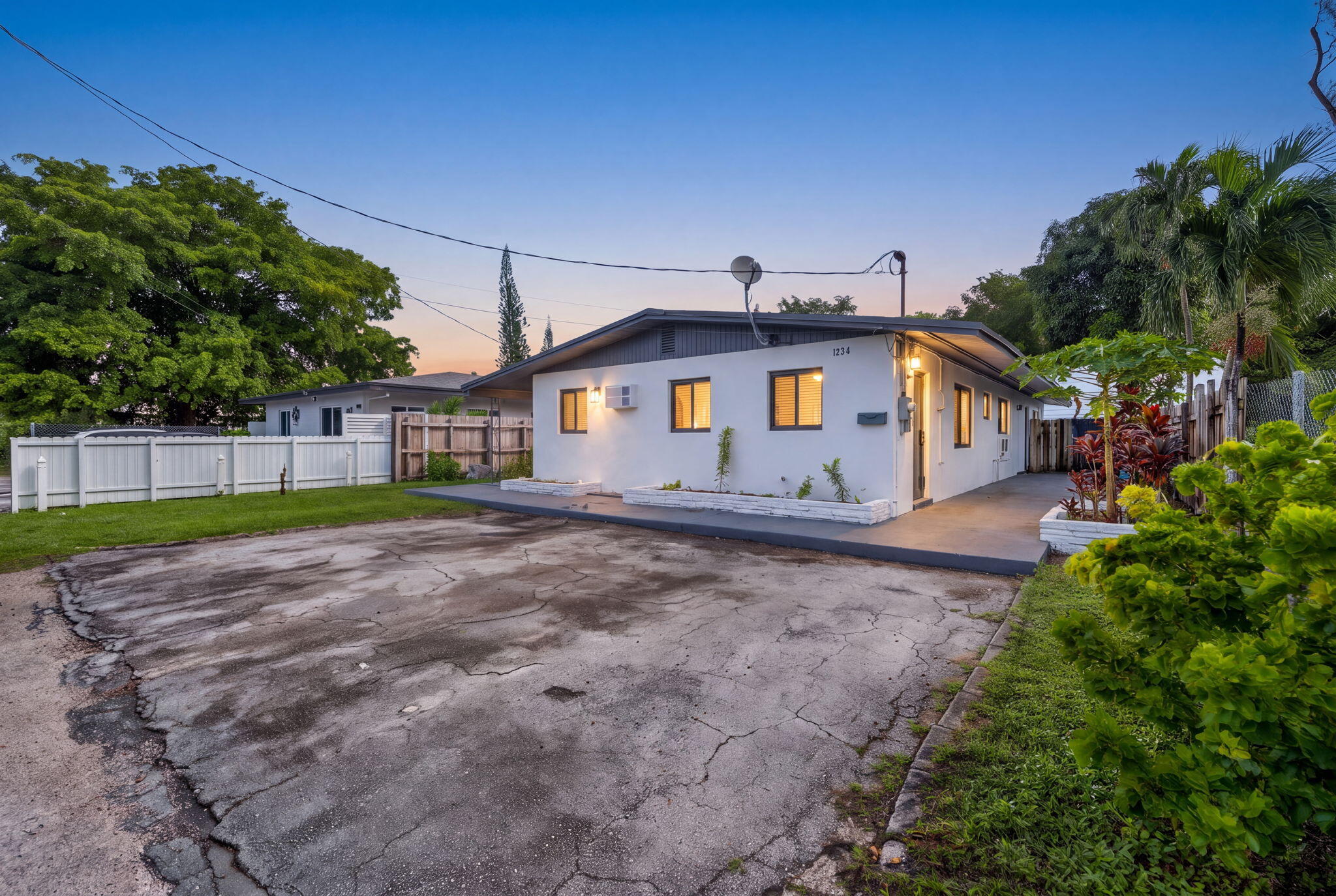 1224 NE 5th Ave
