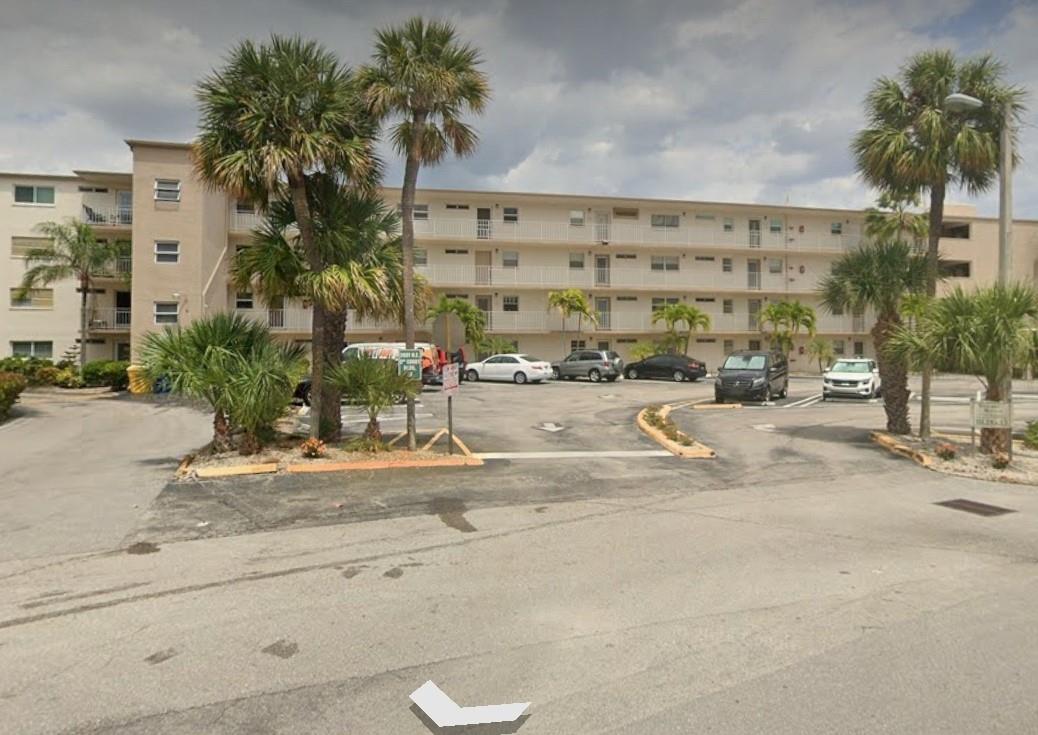 2515 NE 2nd Ct #115