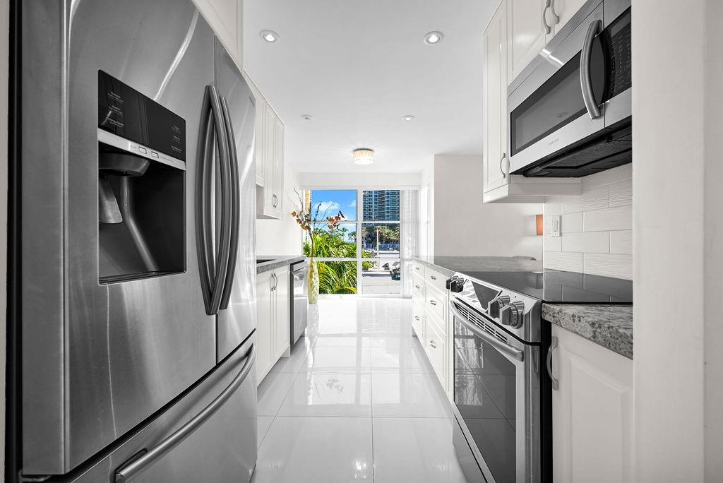 17620 Atlantic Blvd #302,Sunny Isles Beach, FL 33160