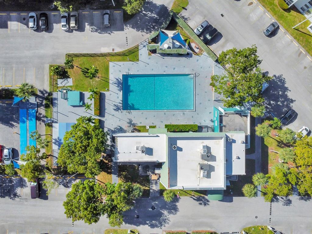 17620 Atlantic Blvd #302,Sunny Isles Beach, FL 33160