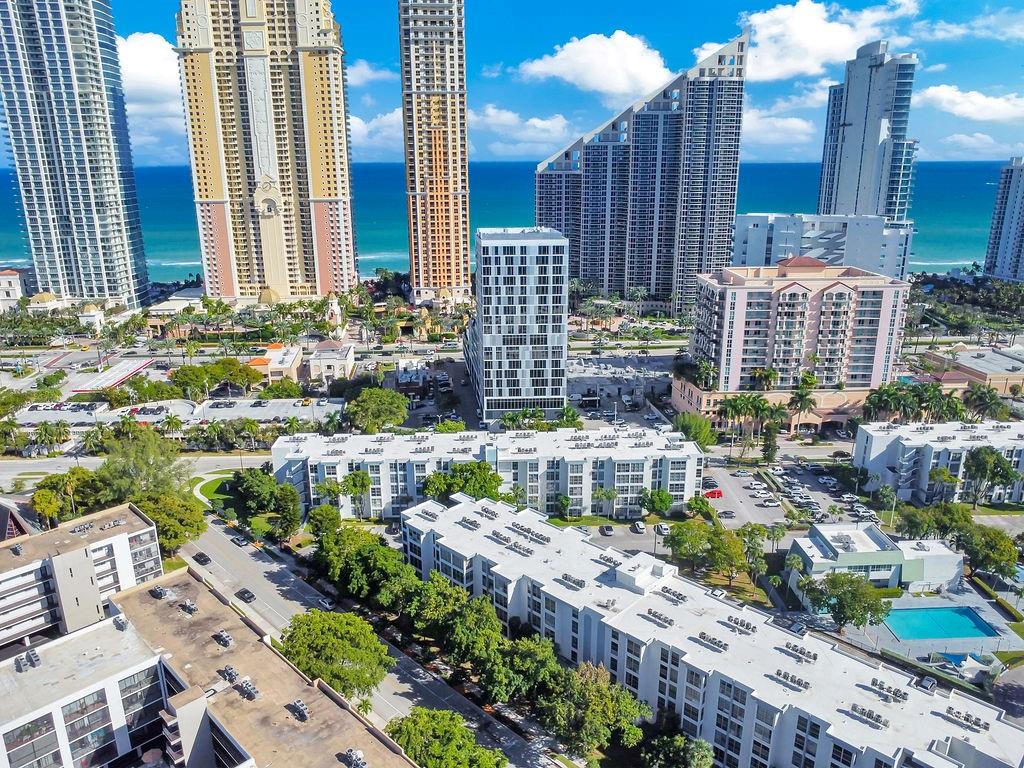 17620 Atlantic Blvd #302,Sunny Isles Beach, FL 33160