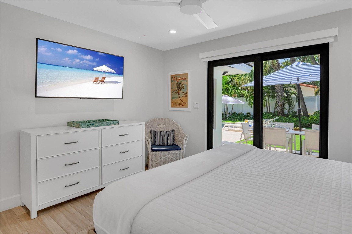 2205 Manatee Fort Lauderdale, FL 33316