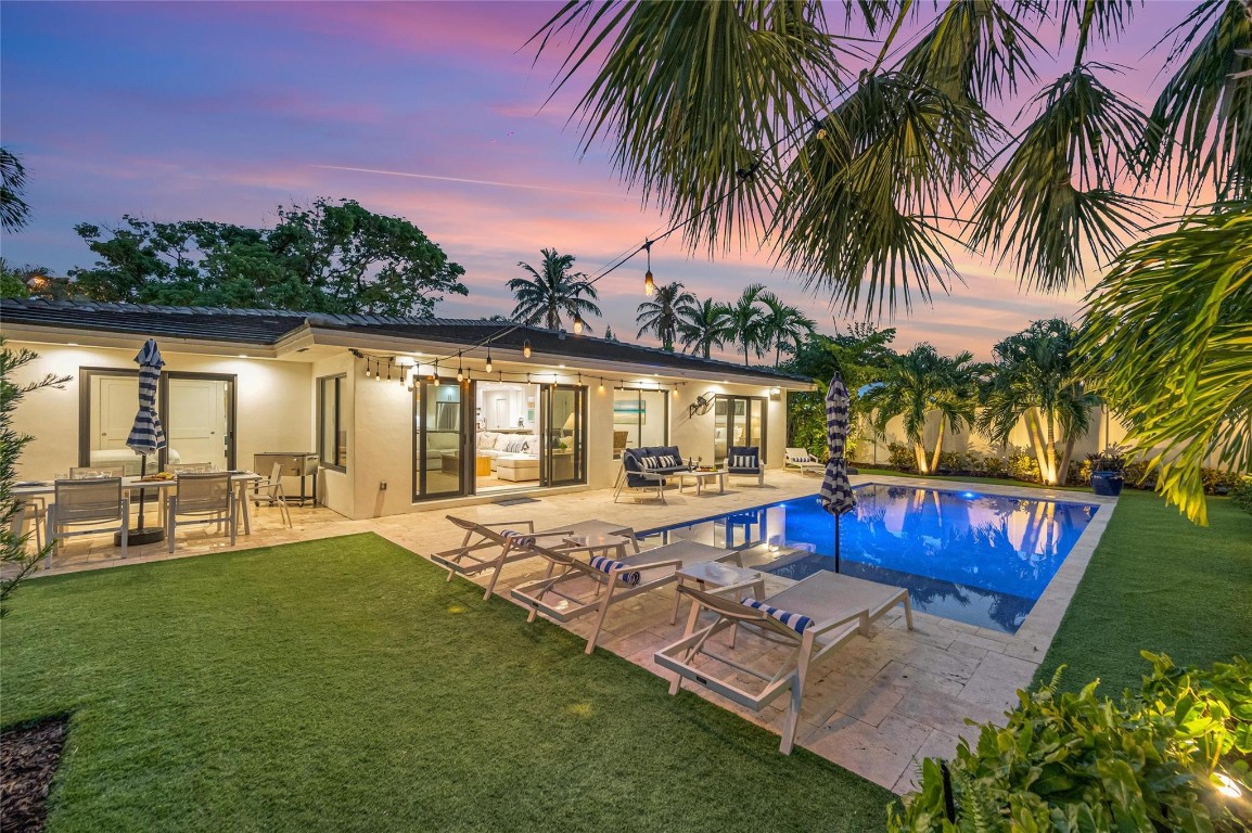 2205 Manatee Fort Lauderdale, FL 33316