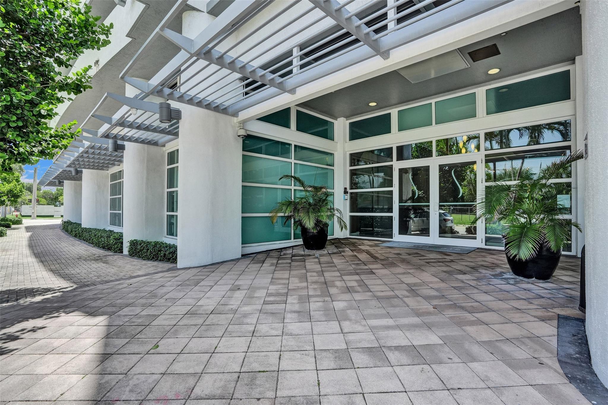 315 NE 3rd Ave #1209 Fort Lauderdale, FL 33301