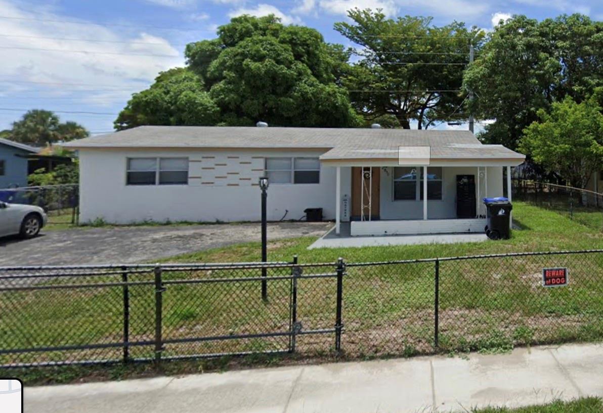 2950 NW 20th St