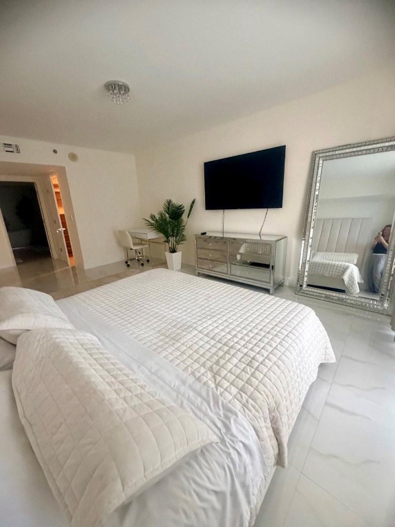 image Beach Club 237