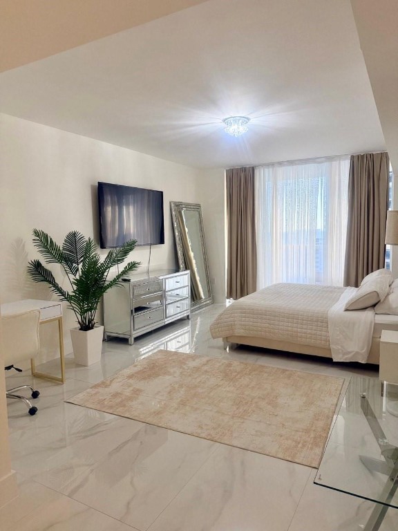 image Beach Club 241