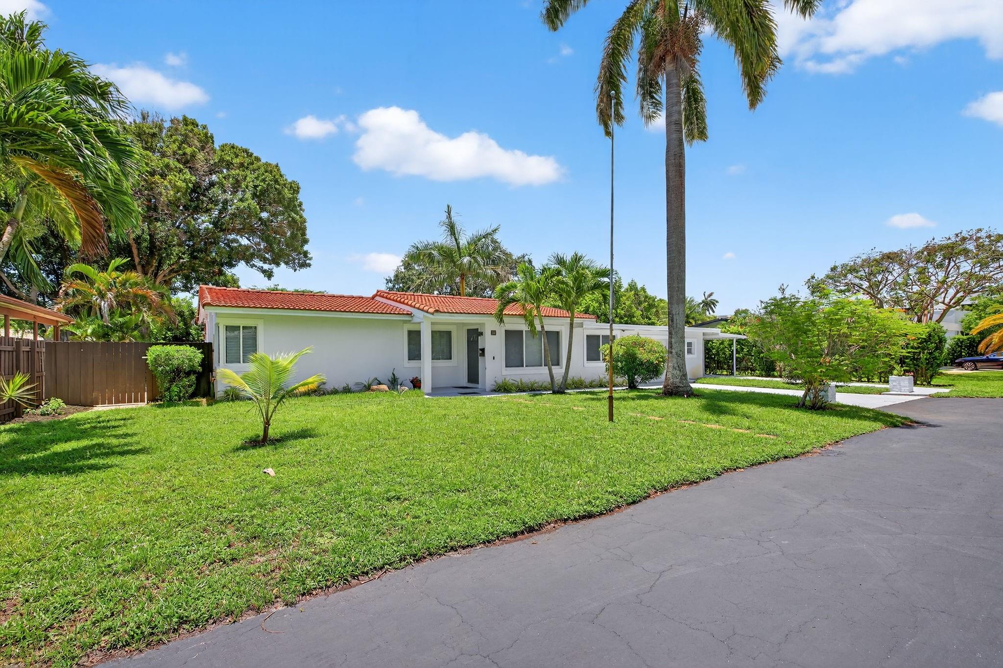 316 NW 24th St