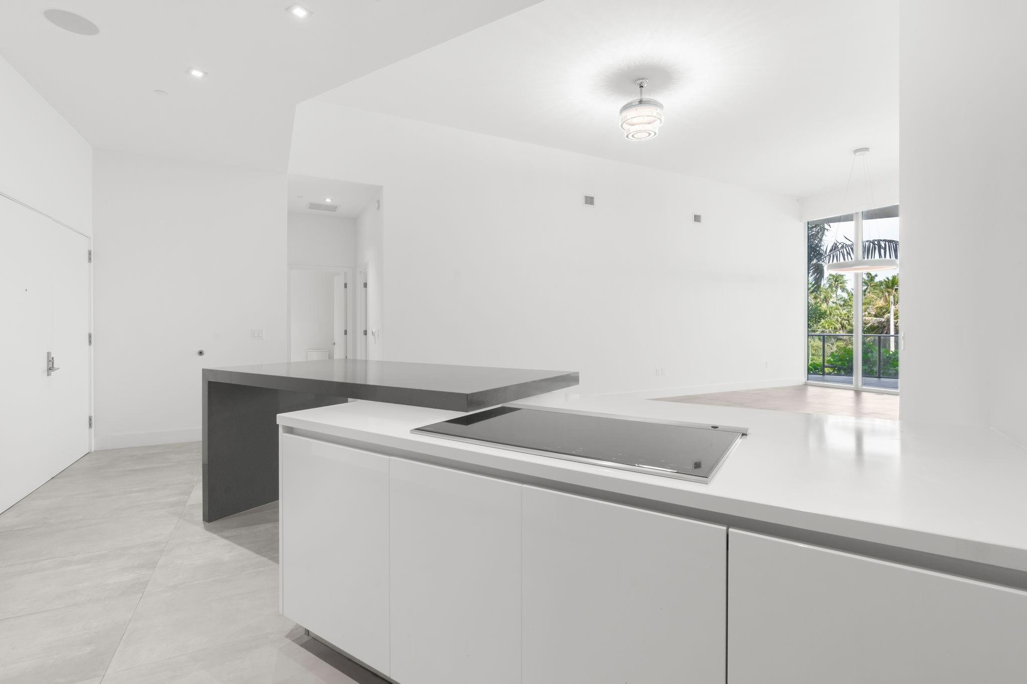 701 N Fort Lauderdale Bch #214 Fort Lauderdale, FL 33304