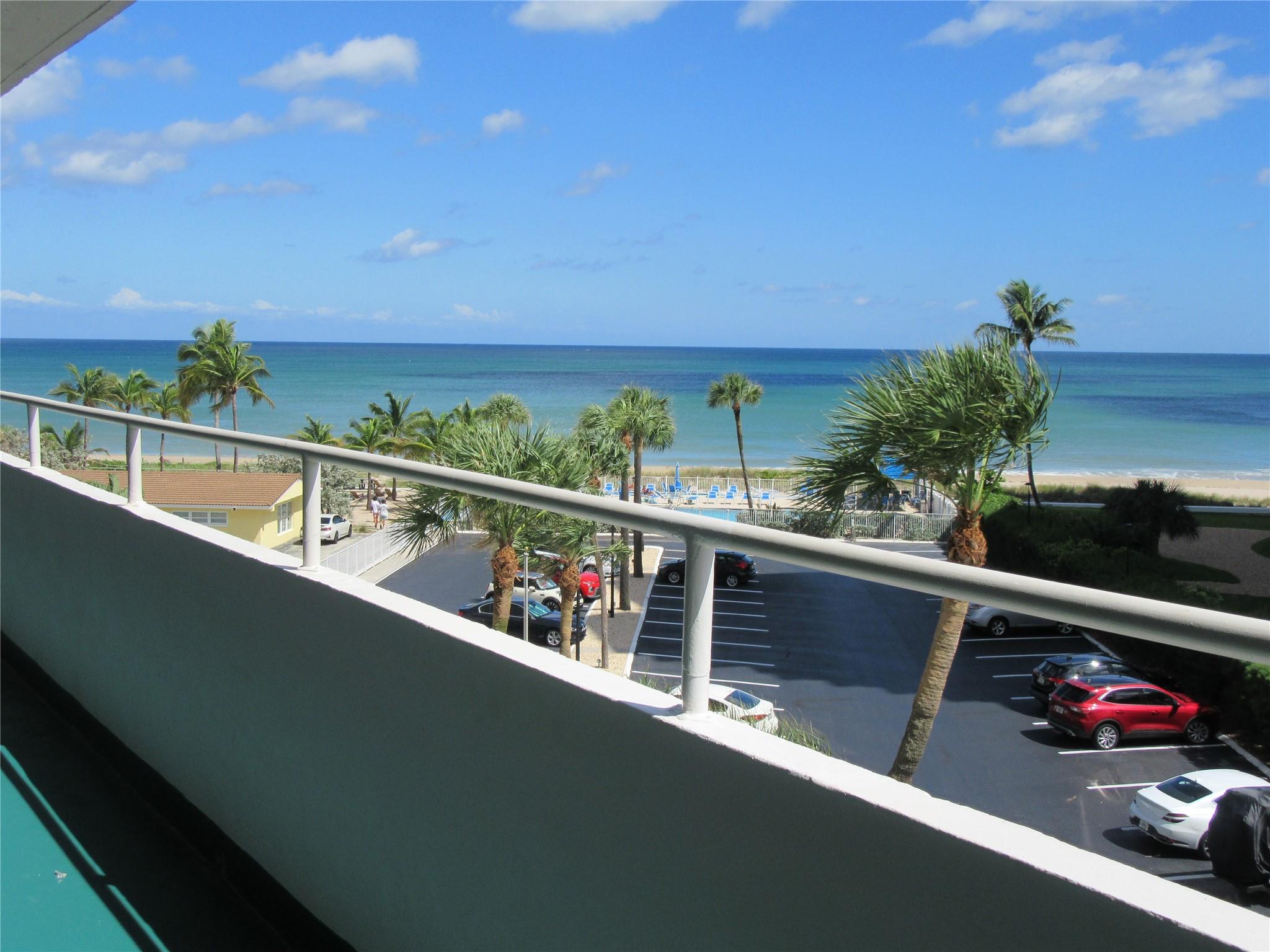 4050 N Ocean Dr #402