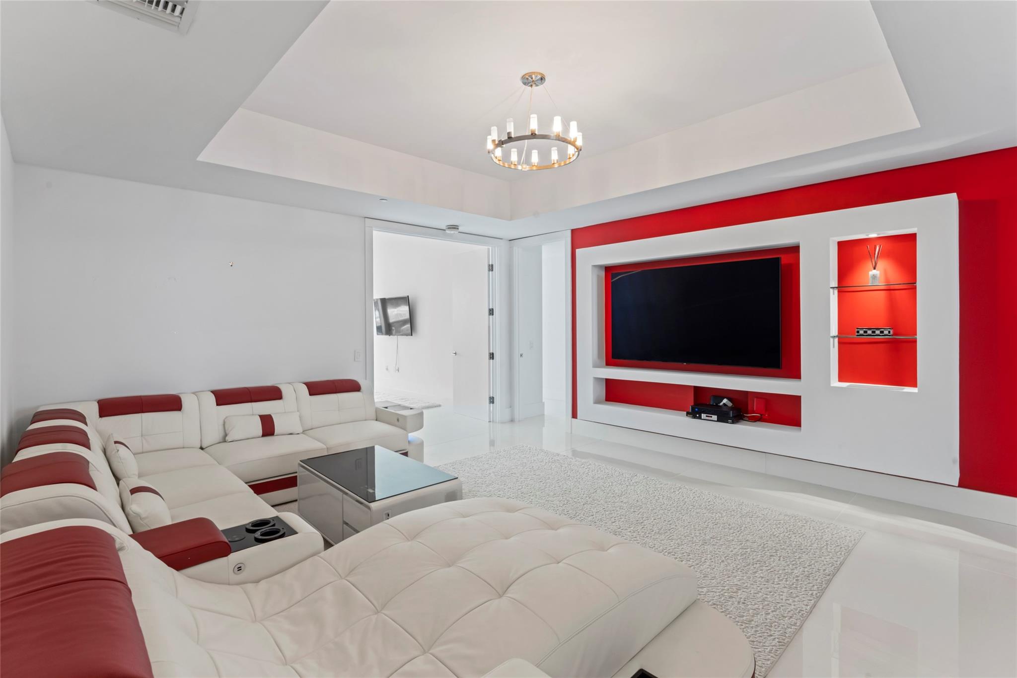 5959 Collins Ave #1203 Miami Beach, FL 33140