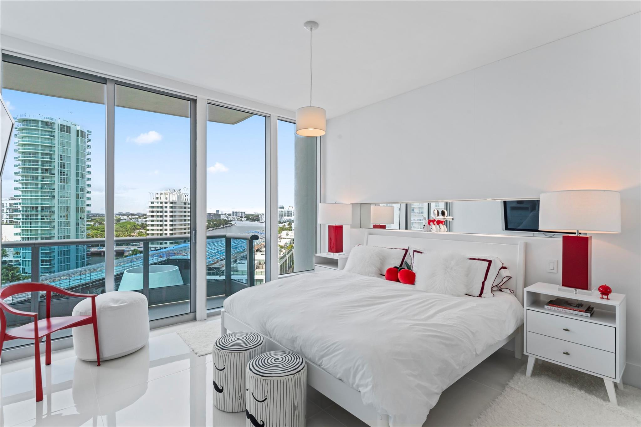 5959 Collins Ave #1203 Miami Beach, FL 33140