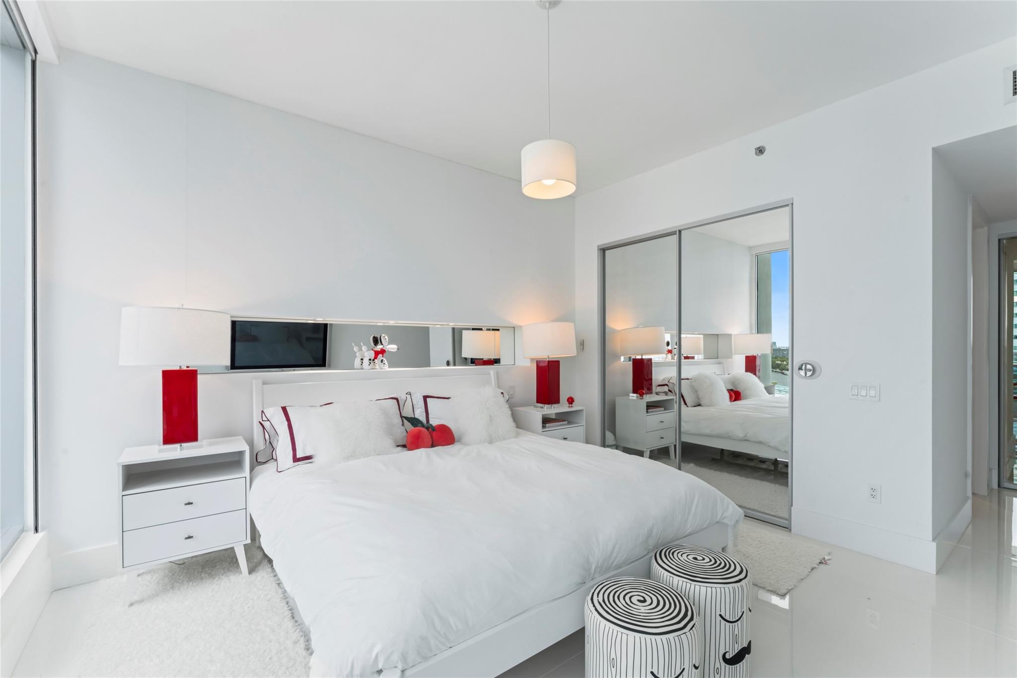 5959 Collins Ave #1203 Miami Beach, FL 33140