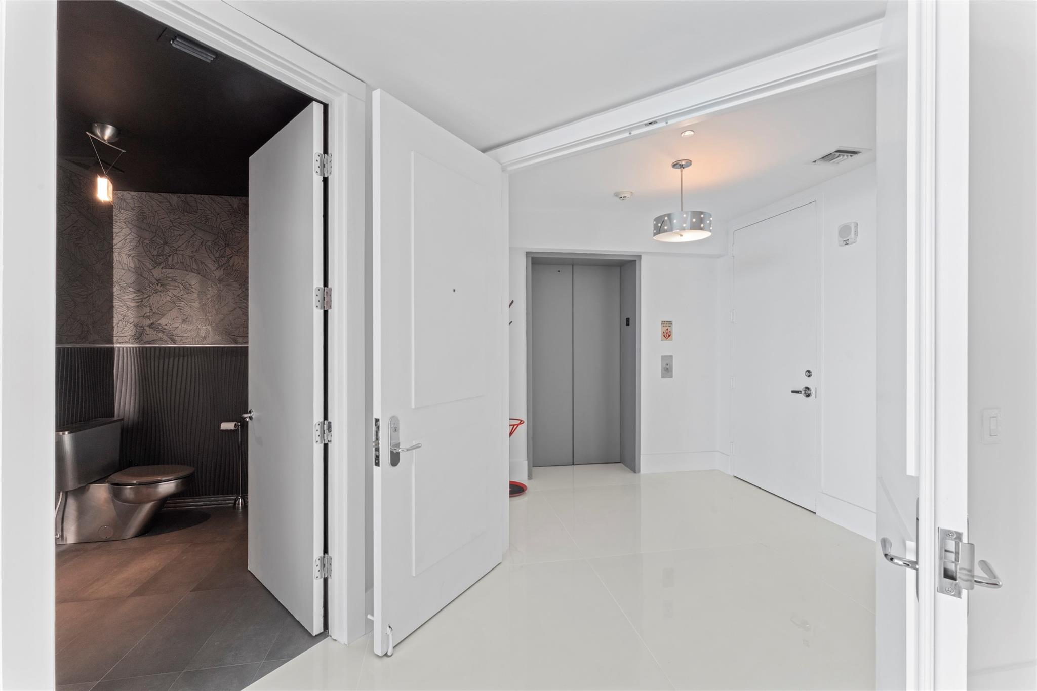 5959 Collins Ave #1203 Miami Beach, FL 33140